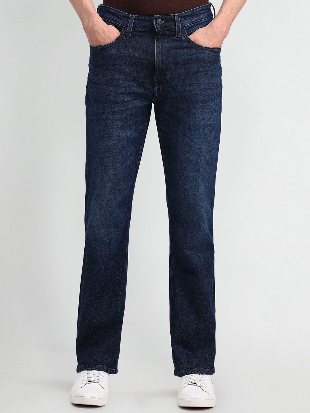 

U.S. Polo Assn. Denim Co. Men Connor Bootcut Light Fade Jeans, Blue