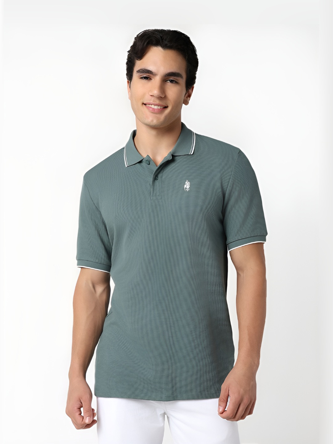 

R&B Men Solid Polo Collar Cotton T-shirt, Green