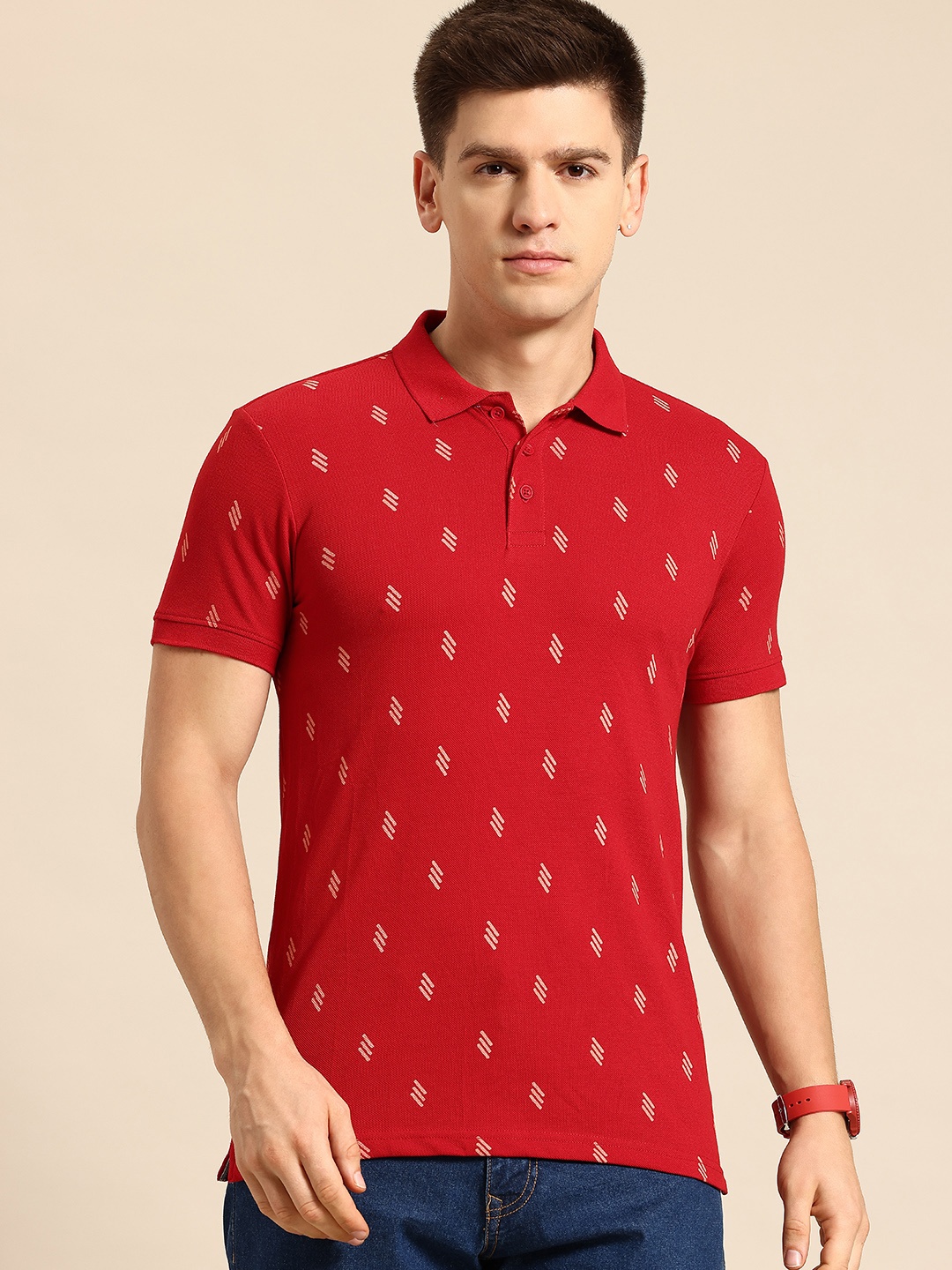 

United Colors of Benetton Printed Polo Collar T-shirt, Maroon