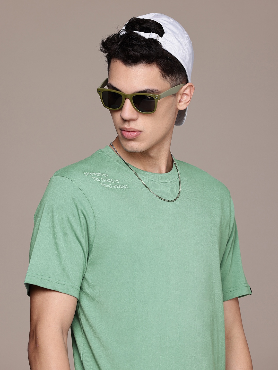 

WROGN Pure Cotton Comfort Fit Typography Embroidered Drop-Shoulder Sleeves T-shirt, Olive