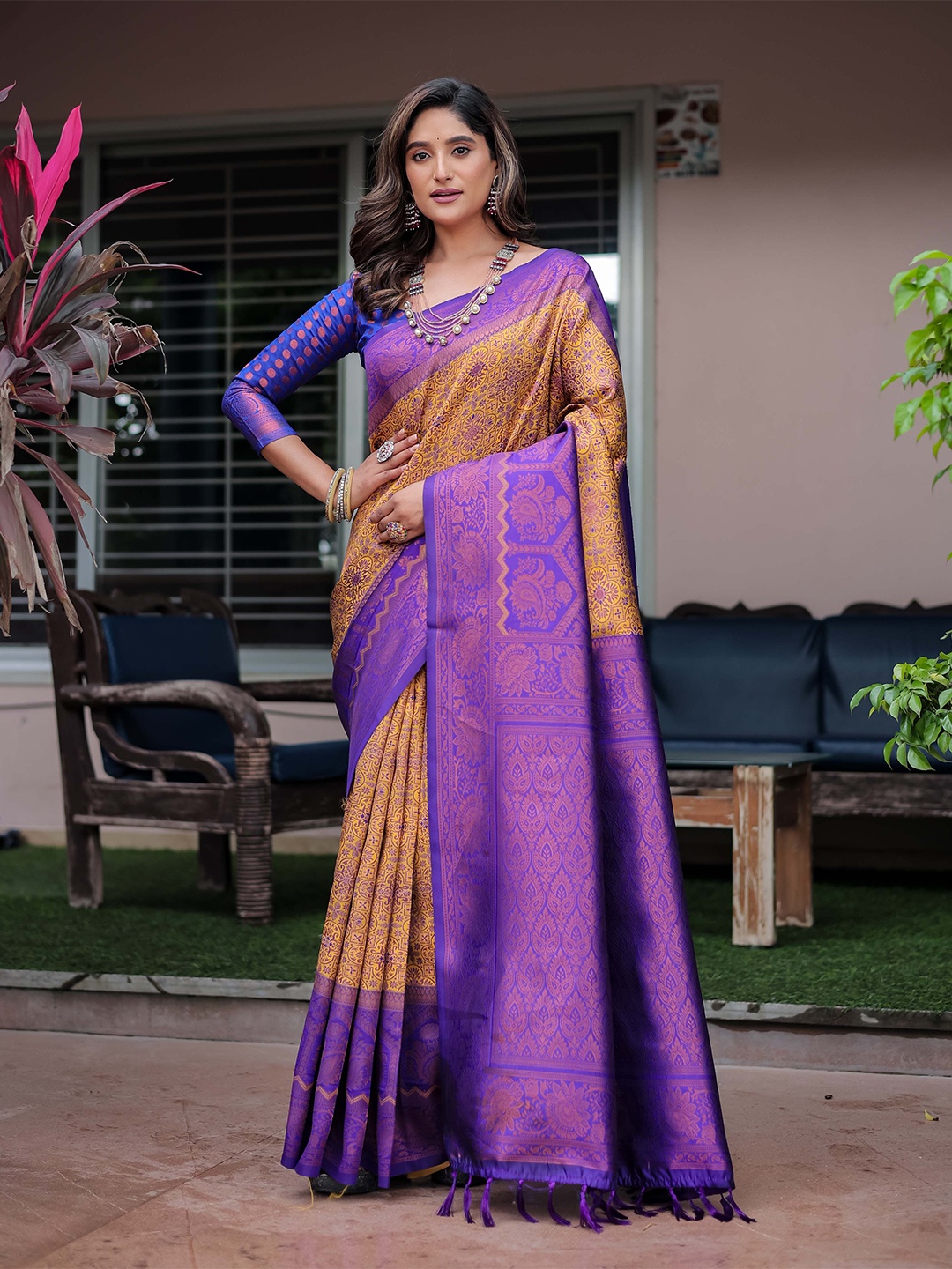 

KIMISHA Woven Design Zari Silk Blend Kanjeevaram Saree, Mustard