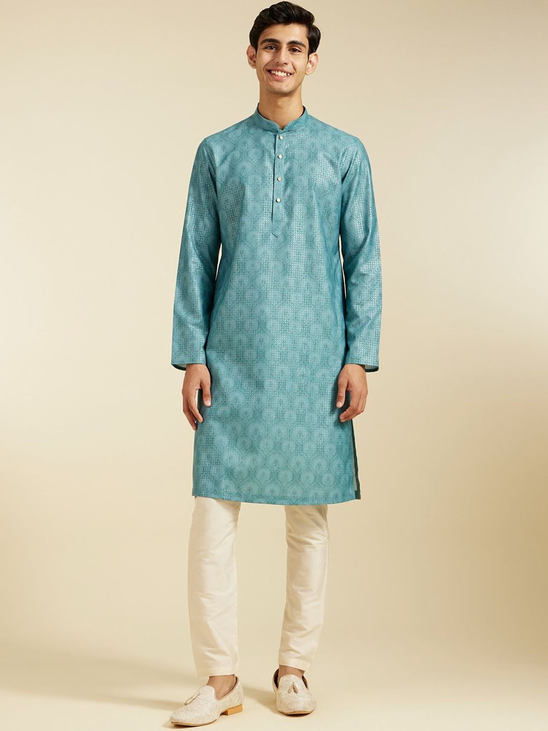 

Diwas by Manyavar Floral Printed Mandarin Collar Straight Kurta, Blue