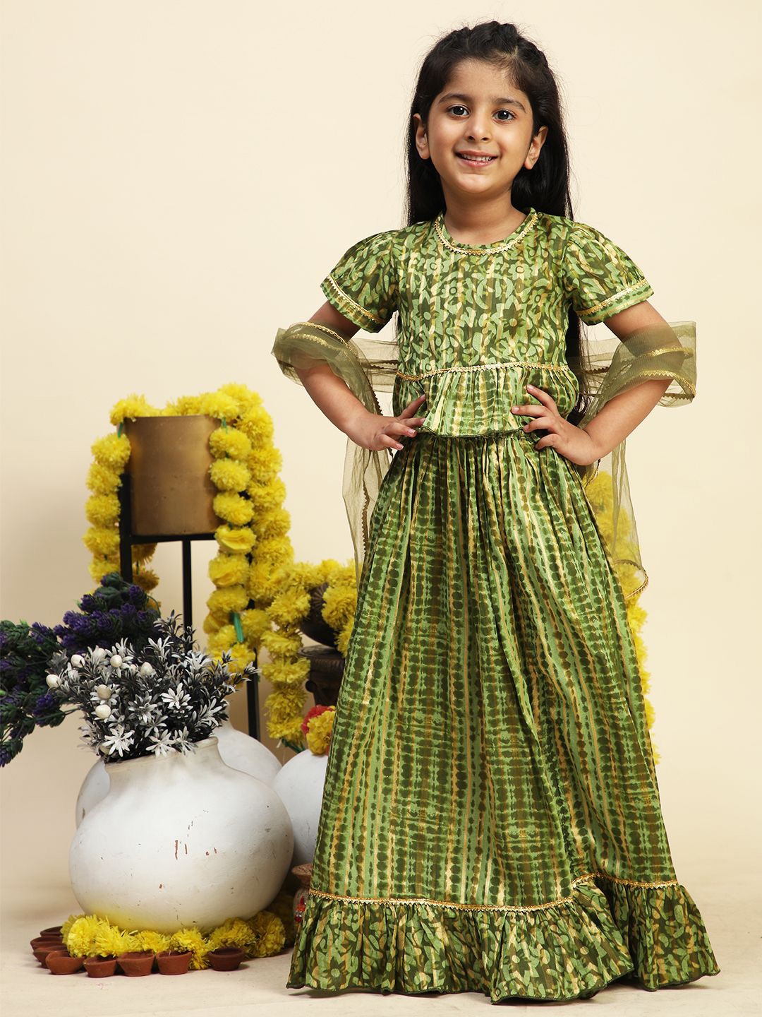 

Cutiekins Girls Printed Ready to Wear Lehenga & Blouse With Dupatta, Olive