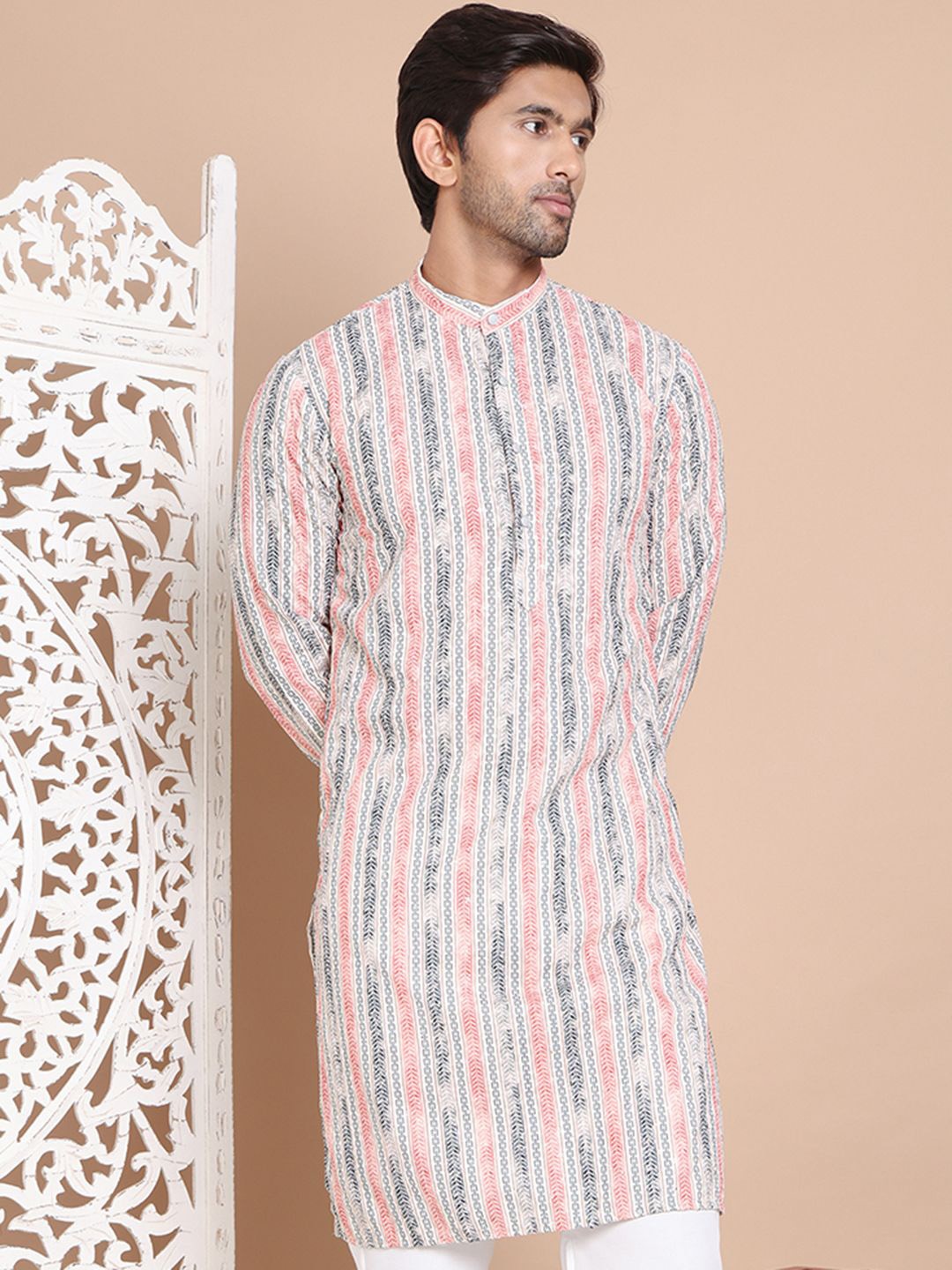 

Jompers Men Floral Printed Chikankari Floral Kurta, Beige
