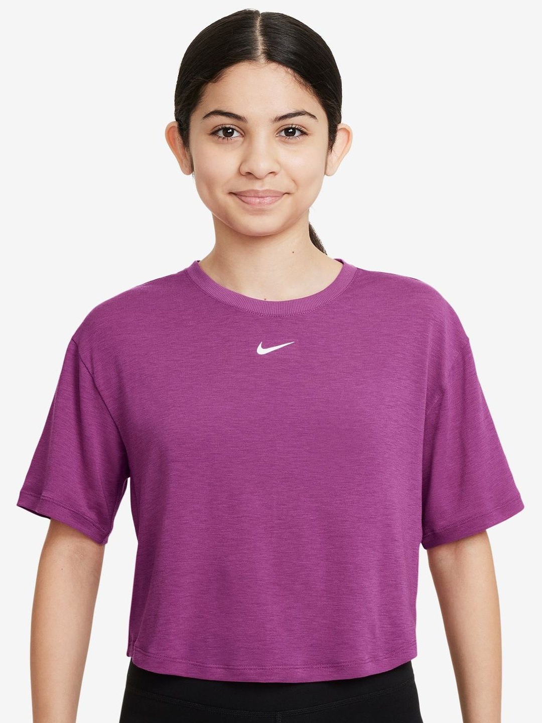 

Nike One Relaxed Older Kids' (Girls') Dri-FIT Short-Sleeve Top, Pink