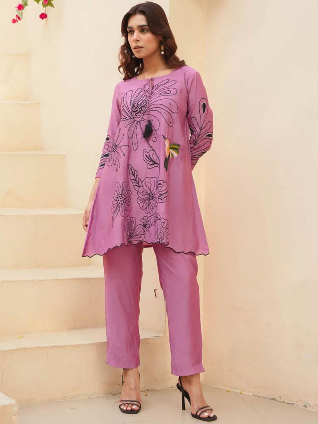 

FASHION DWAR Embroidered Tunic & Trouser, Lavender