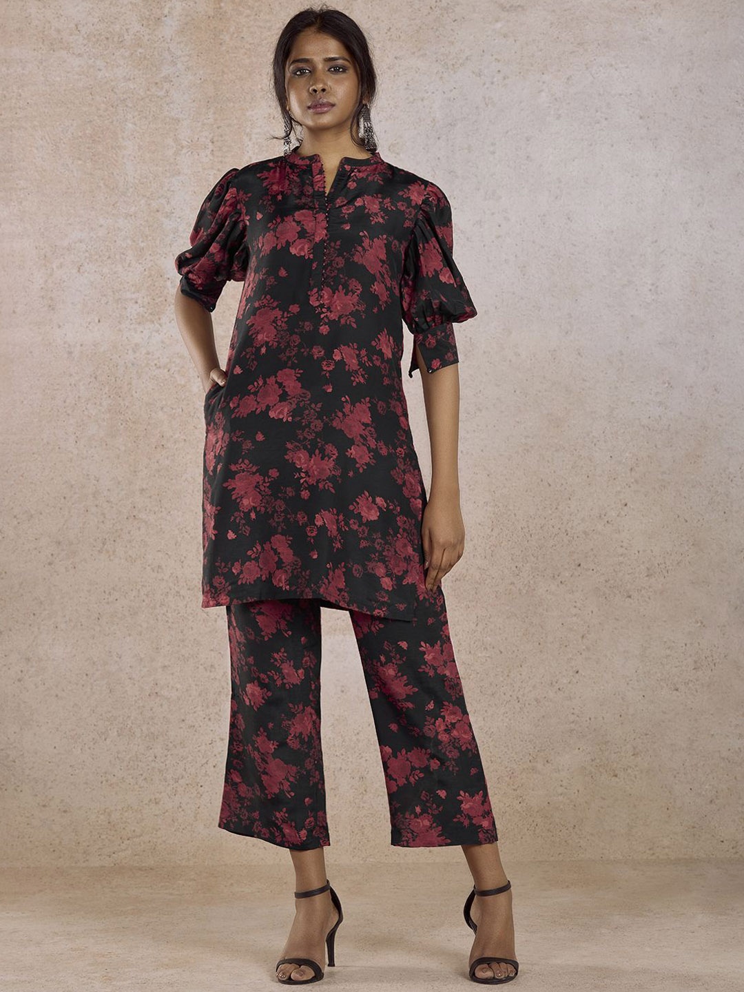 

IMARA Floral Printed Mandarin Collar Tunic With Trousers, Black