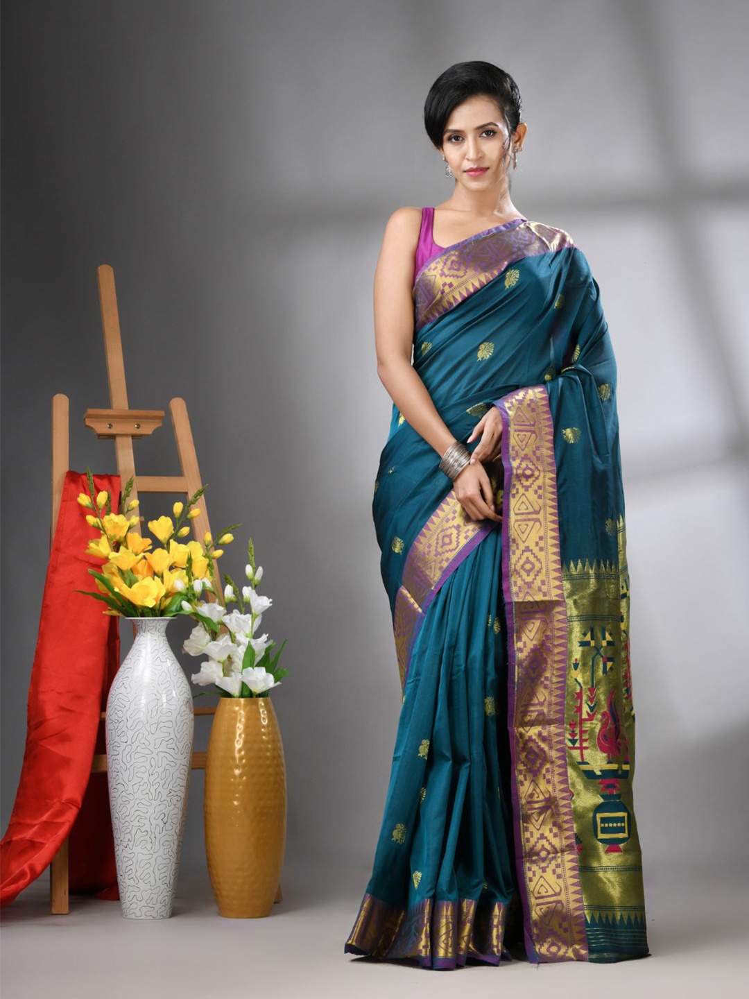 

Charukriti Ethnic Motifs Zari Silk Blend Paithani Saree, Teal