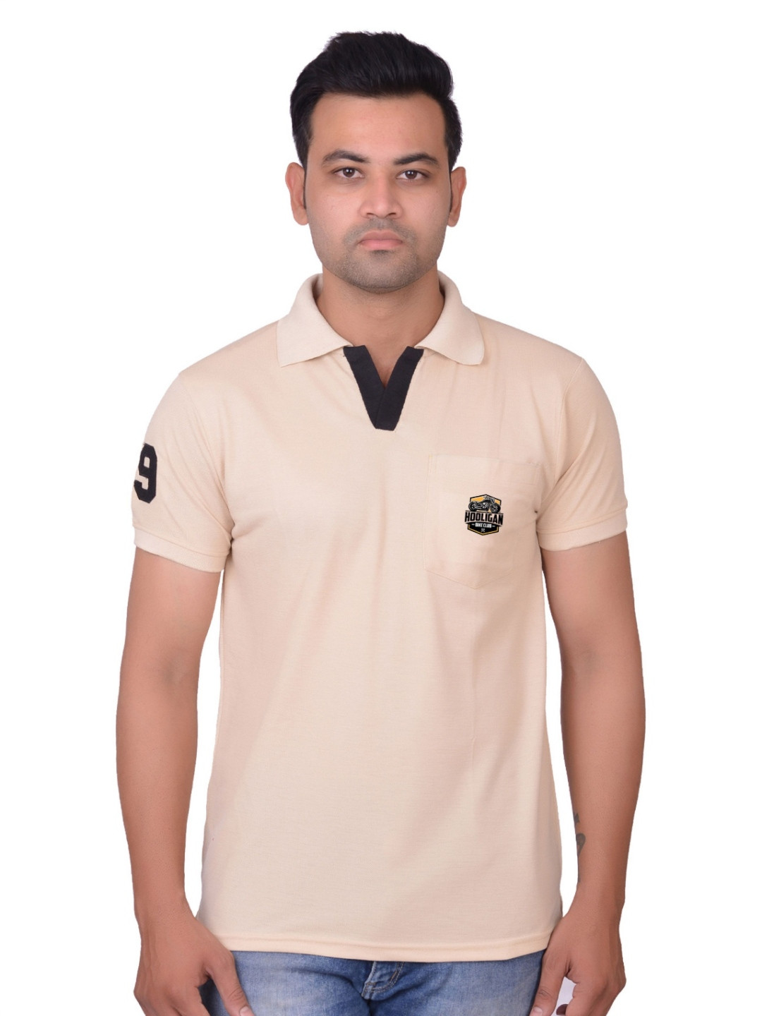 

LA MILANO Men Polo Collar Applique Slim Fit T-shirt, Cream