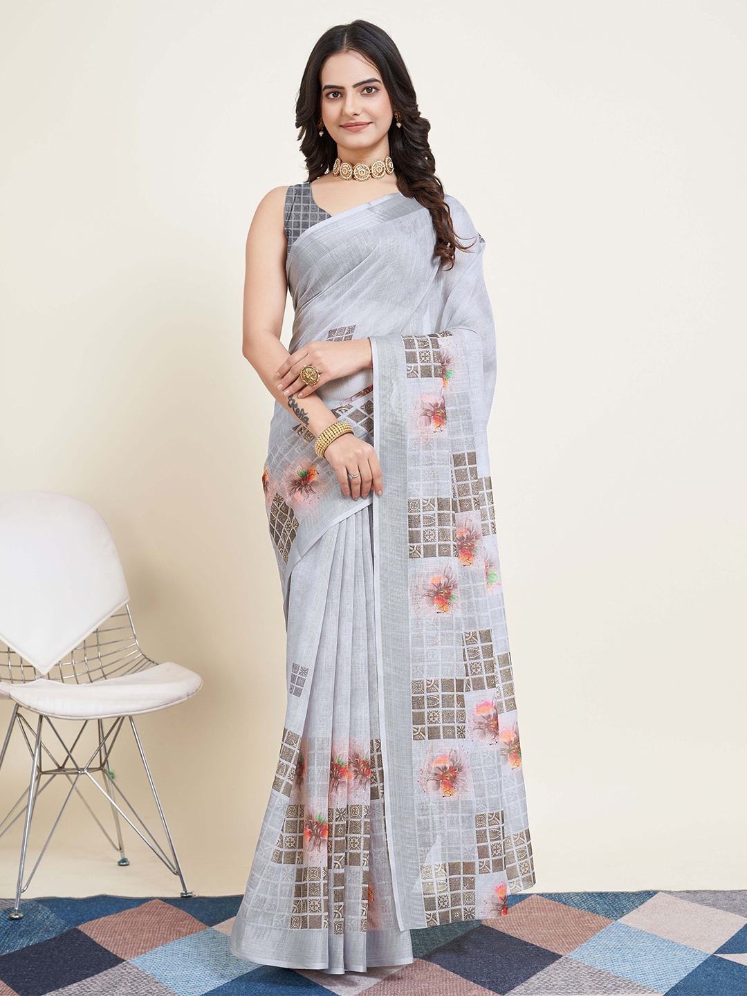 

bansari textiles Floral Gotta Patti Pure Georgette Ready to Wear Saree, Grey