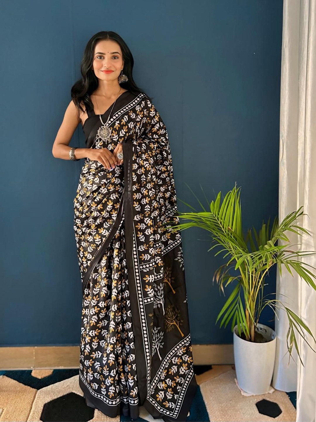 

Anouk Ethnic Motifs Pure Cotton Bagh Saree, Black