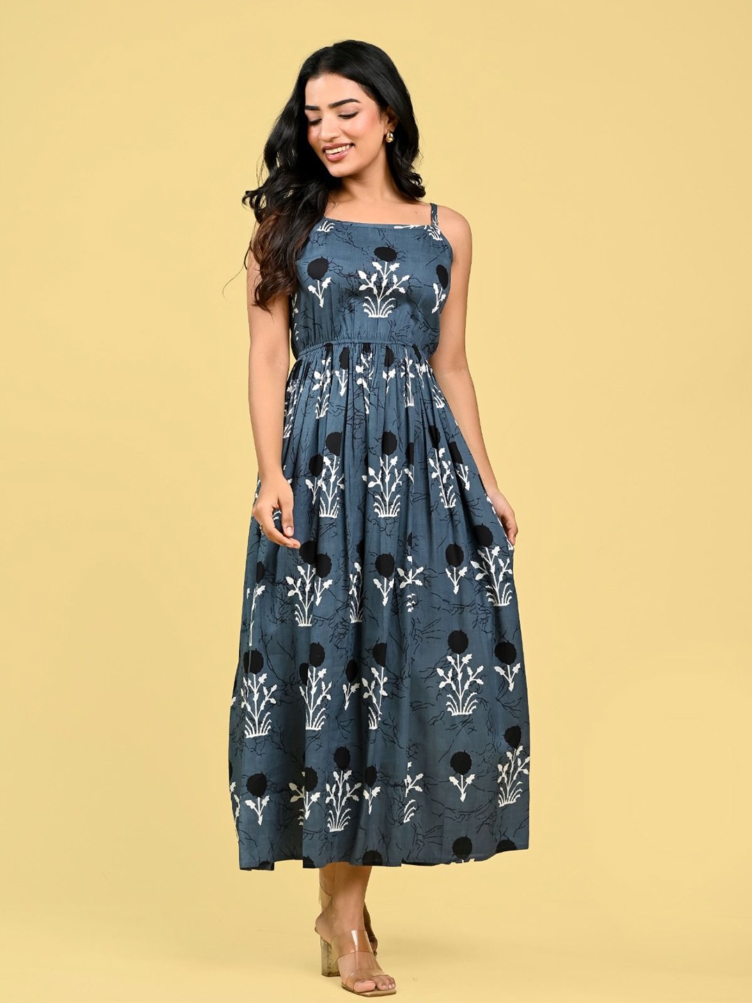 

UNIBLISS Floral Print Halter Neck Maxi Dress, Grey