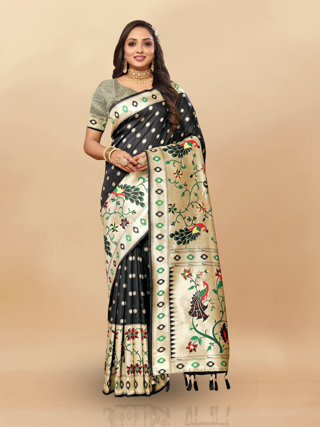 

MOKSHA DESIGNS Ethnic Motifs Zari Pure Silk Paithani Saree, Black