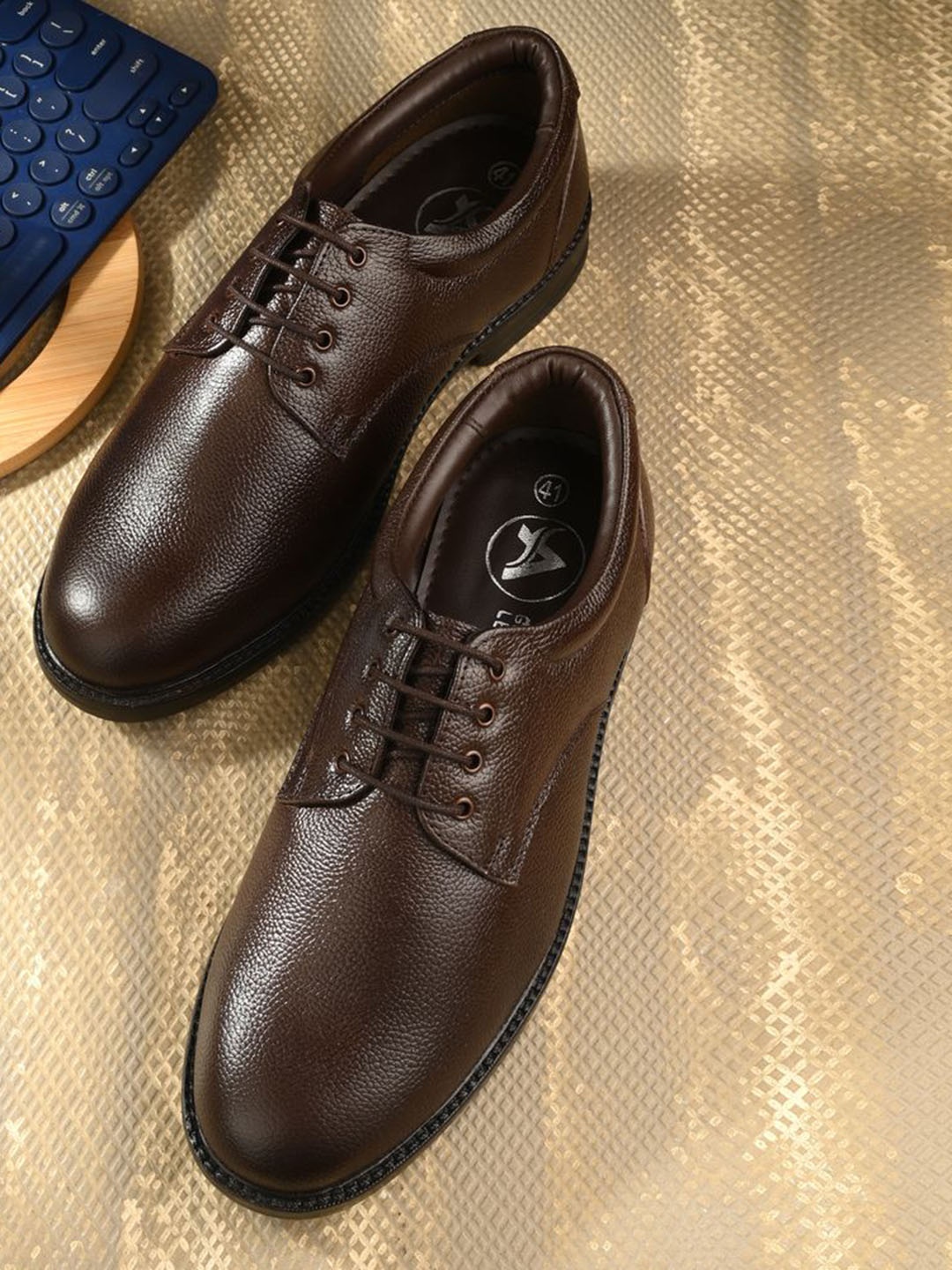 

Auserio Men Leather Formal Derbys, Brown