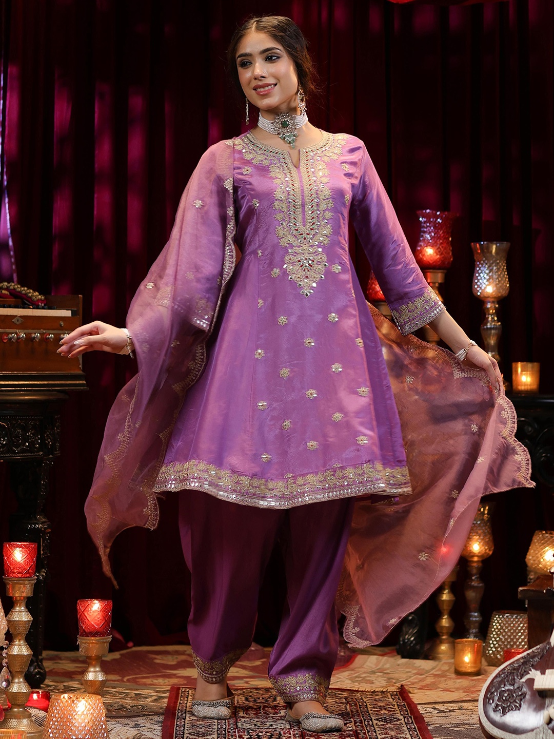 

SCAKHI Ethnic Motifs Embroidered Notched Neck Anarkali Kurta With Salwar & Dupatta, Purple