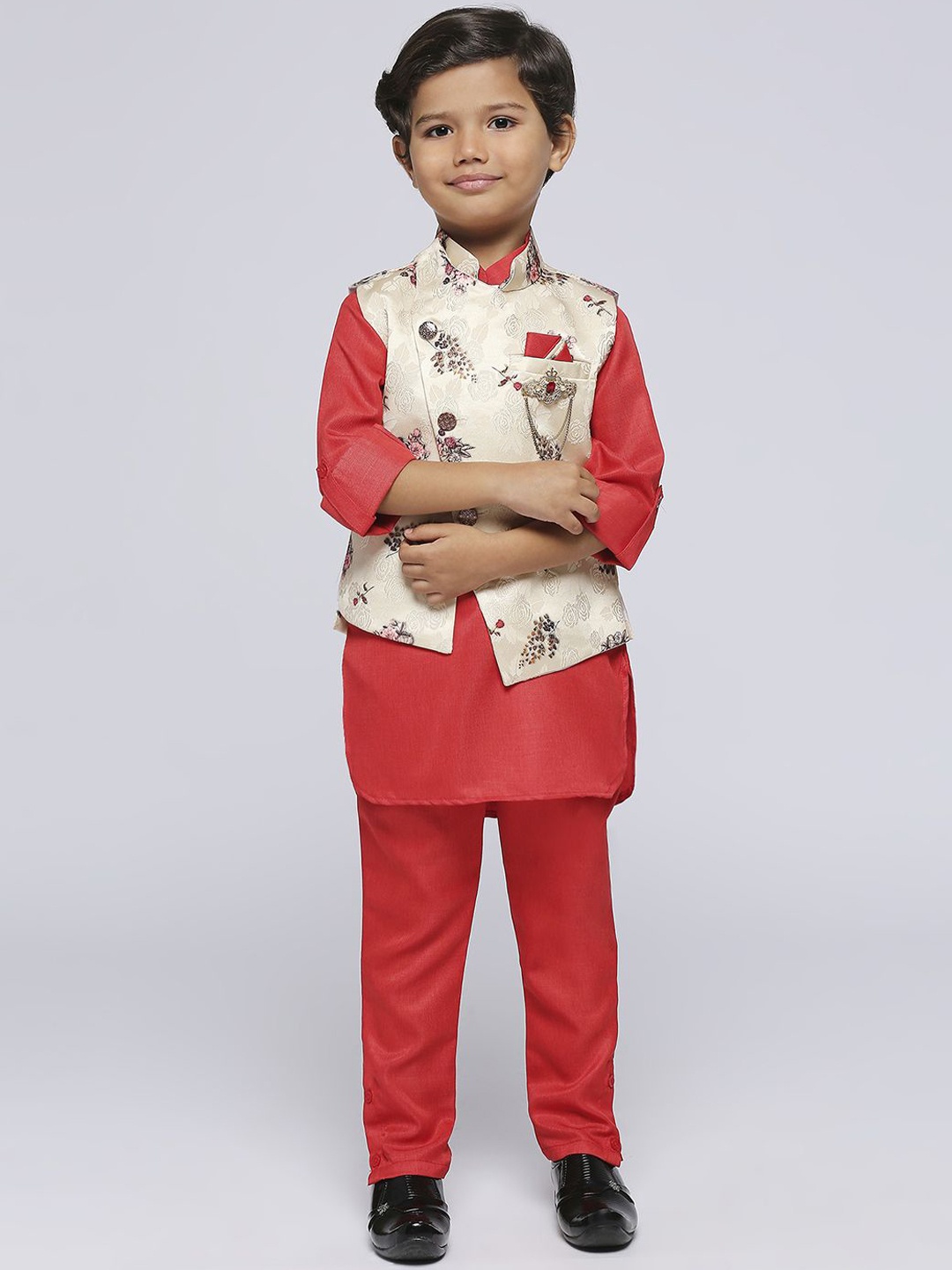 

YK Boys Mandarin Collar Roll-Up Sleeves Straight Kurta With Trousers & Nehru jacket, Red