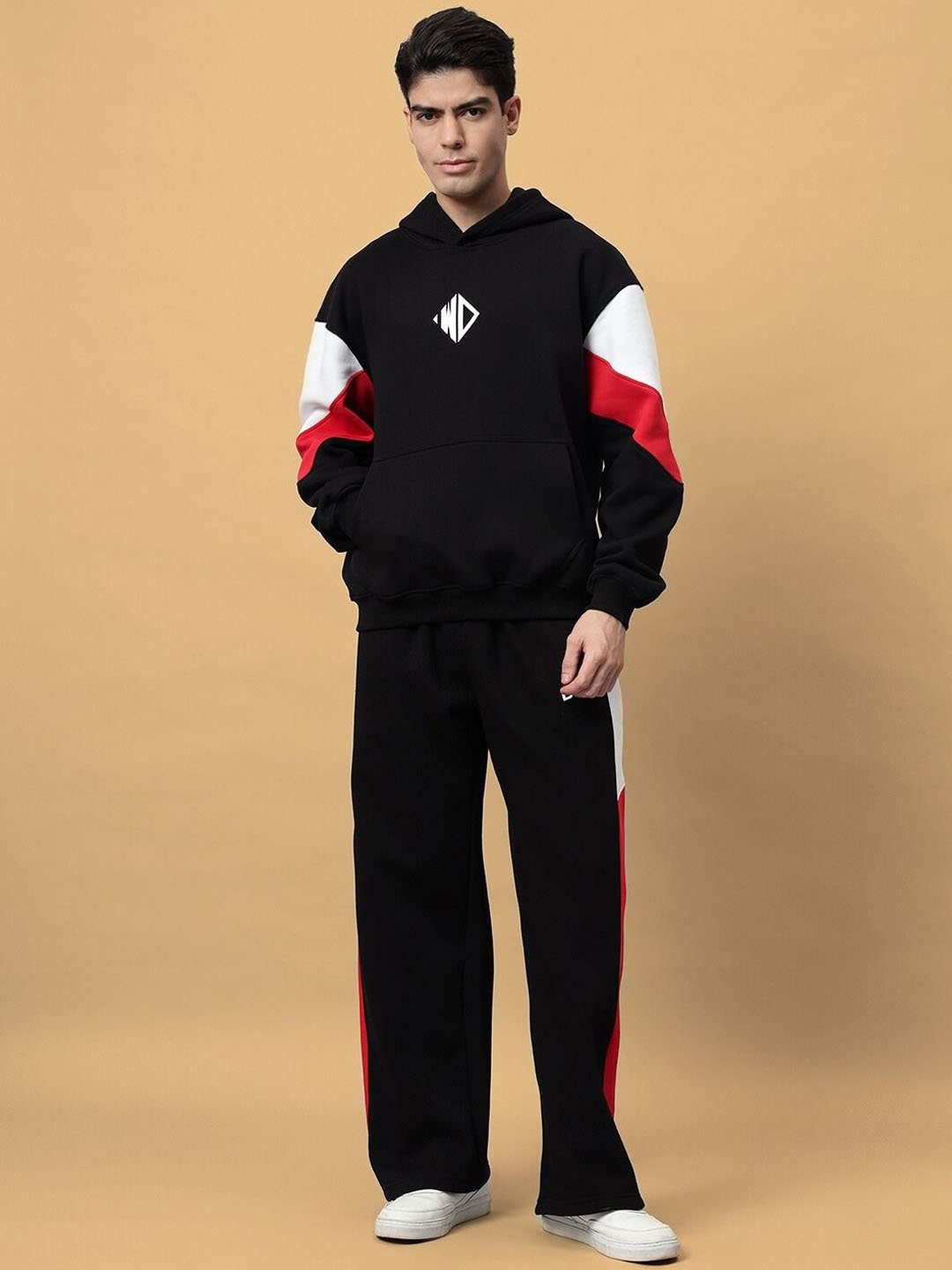 

WEARDUDS Printed Hooded Sweatshirt With Trousers, Black