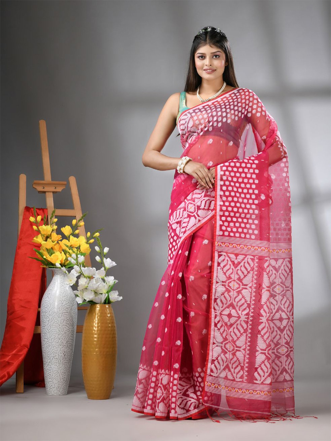 

Charukriti Ethnic Motifs Pure Silk Saree, Pink