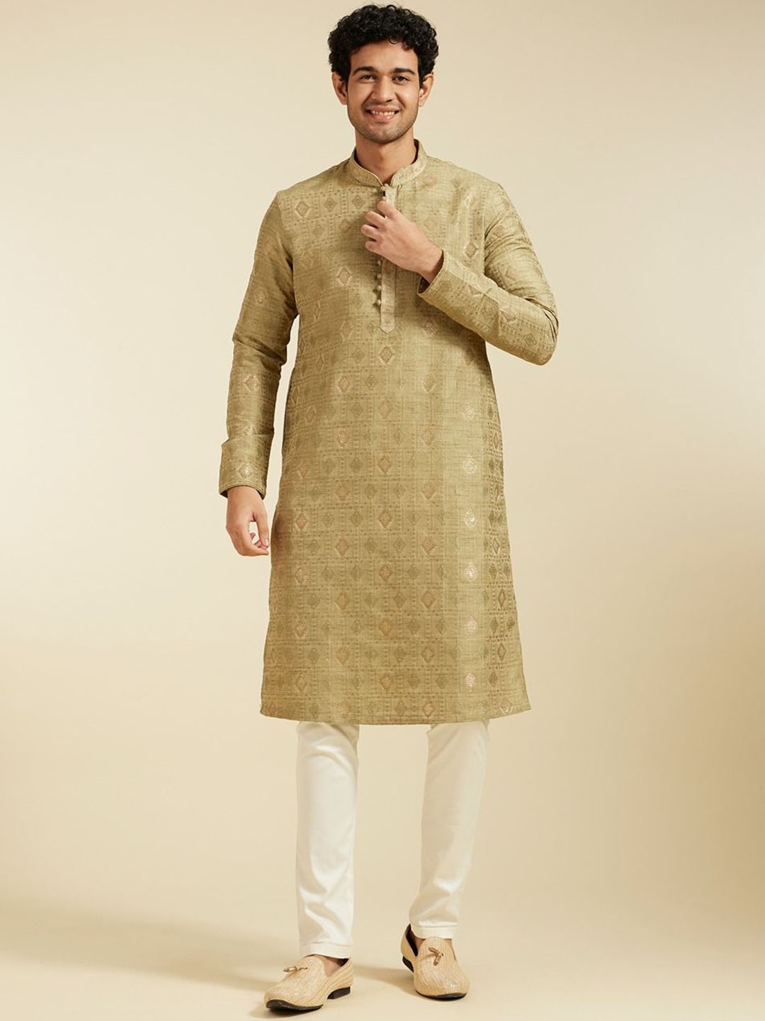 

Diwas by Manyavar Floral Woven Design Mandarin Collar Thread Work Straight Kurta, Green