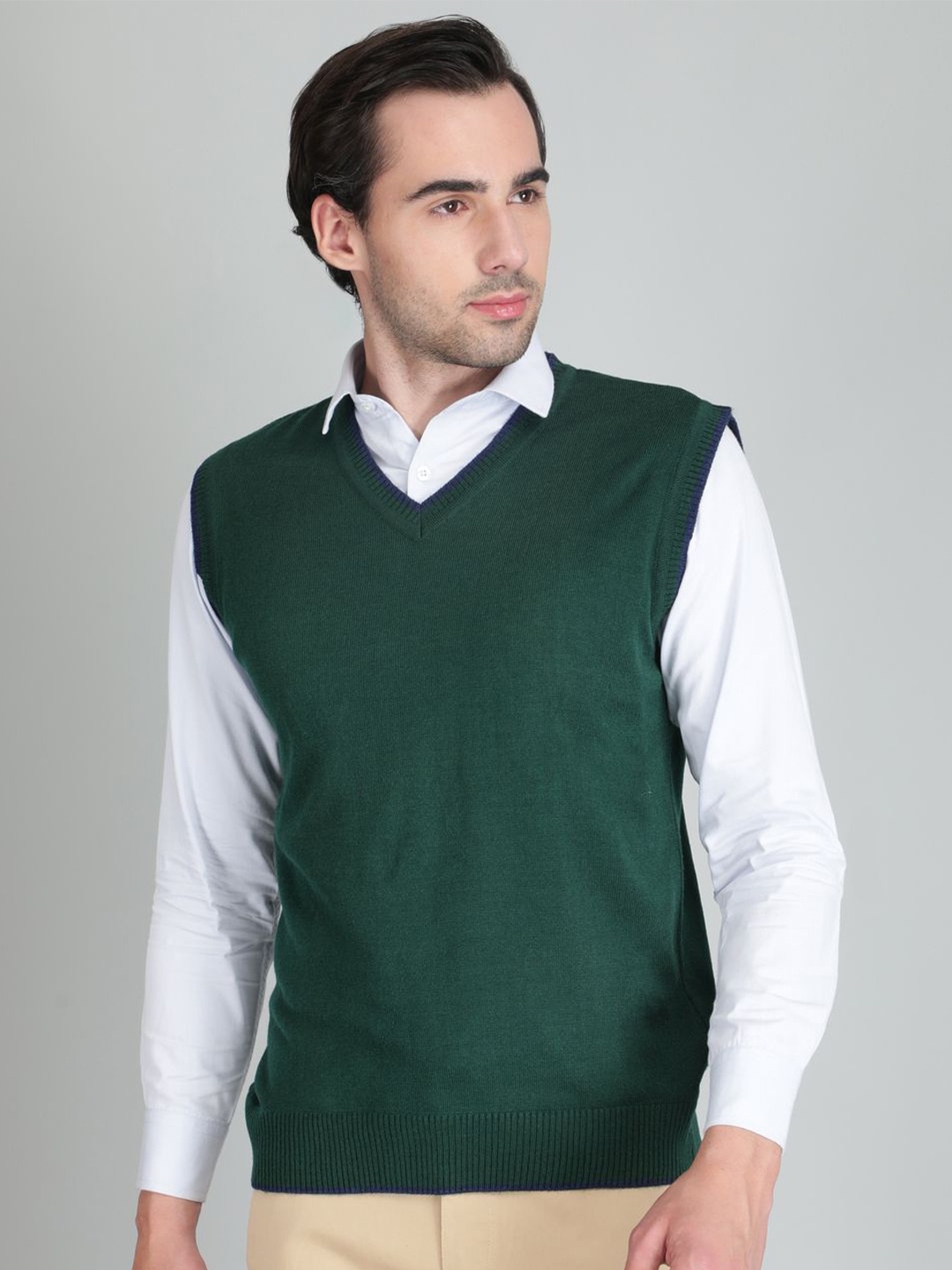 

TQS Men Sweater Vest, Green