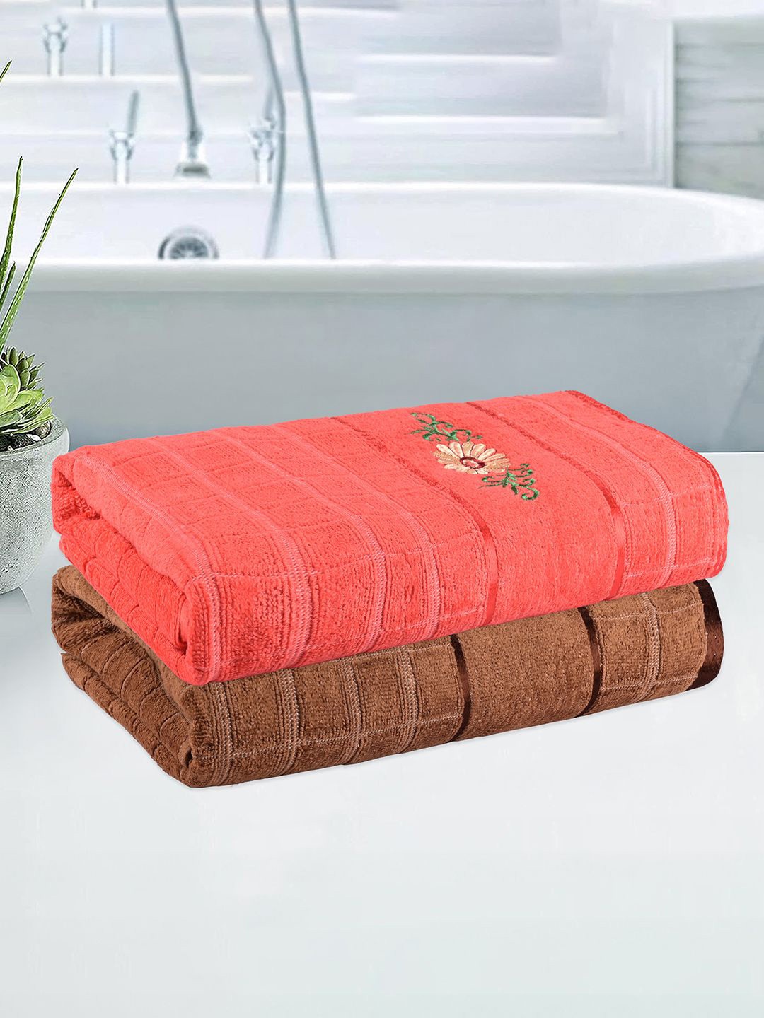 

Kuber Industries Brown & Orange 2 Printed Other 250 GSM Bath Towel