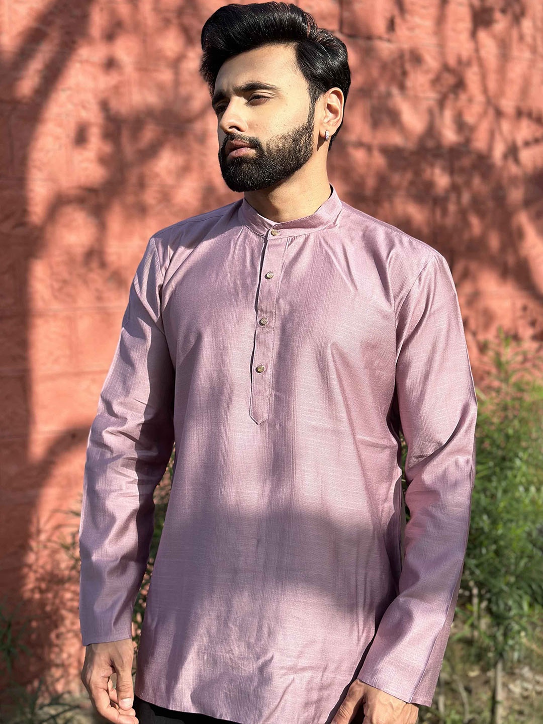 

Ethnic India Mandarin Collar Straight Kurta, Purple