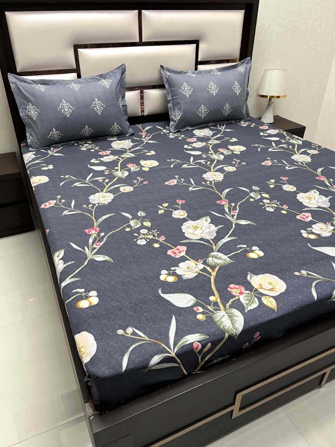 

Pure Decor Manor Grey Floral 350 TC Microfiber Fitted King Bedsheet with 2 Pillow Covers