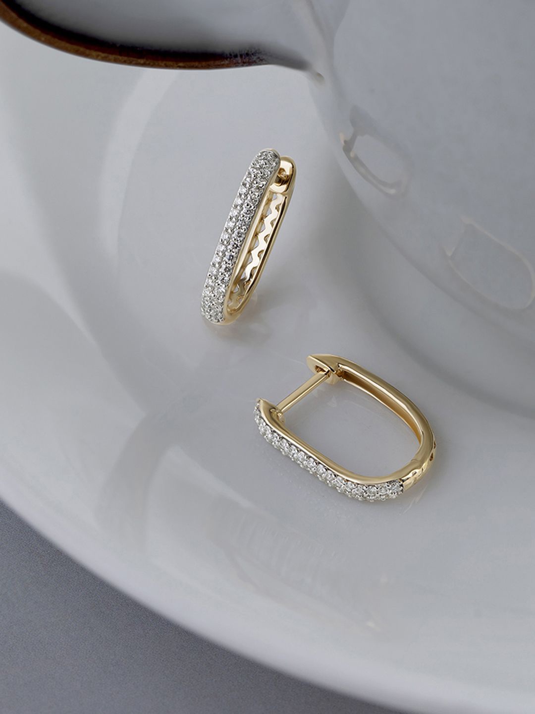

Mia by Tanishq Sleek Edge 14 KT Gold & Diamond Hoop Women Earrings - 2.108g, Yellow