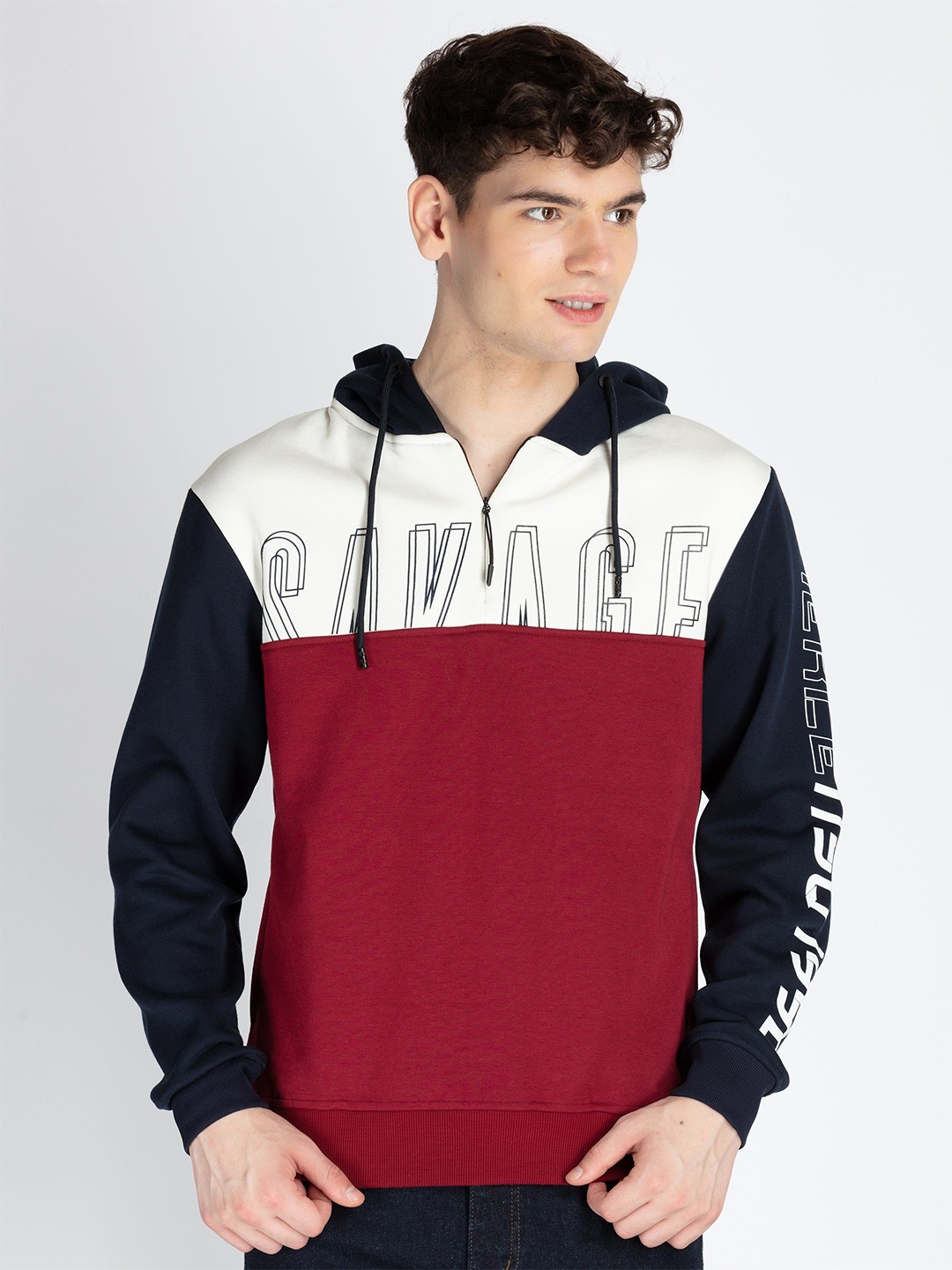 

Status Quo Men Colourblocked Hooded Sweatshirt, Maroon