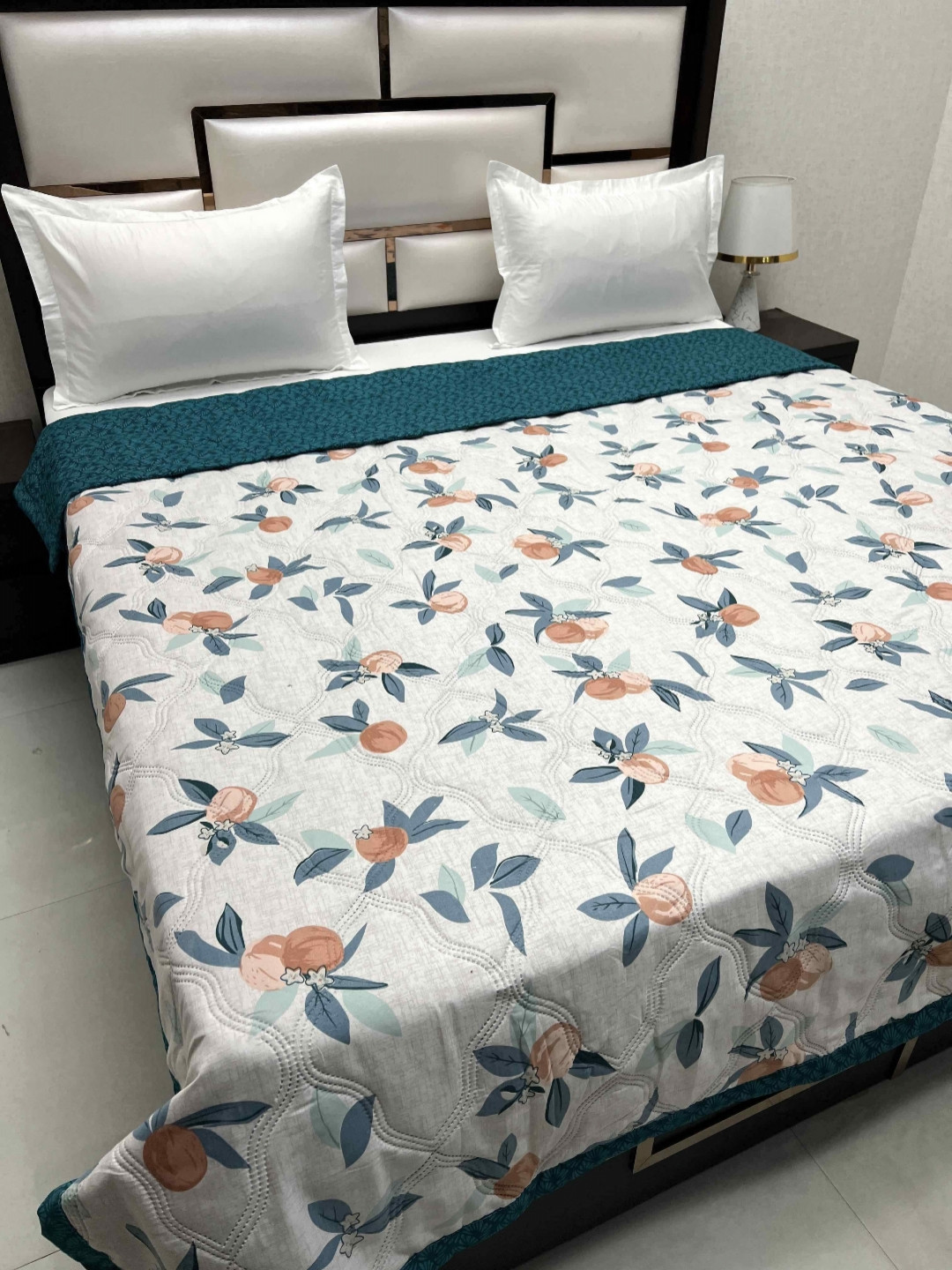 

Pure Decor Doze Grey & Blue Floral AC Room 350 GSM Reversible King Double Bed Comforter