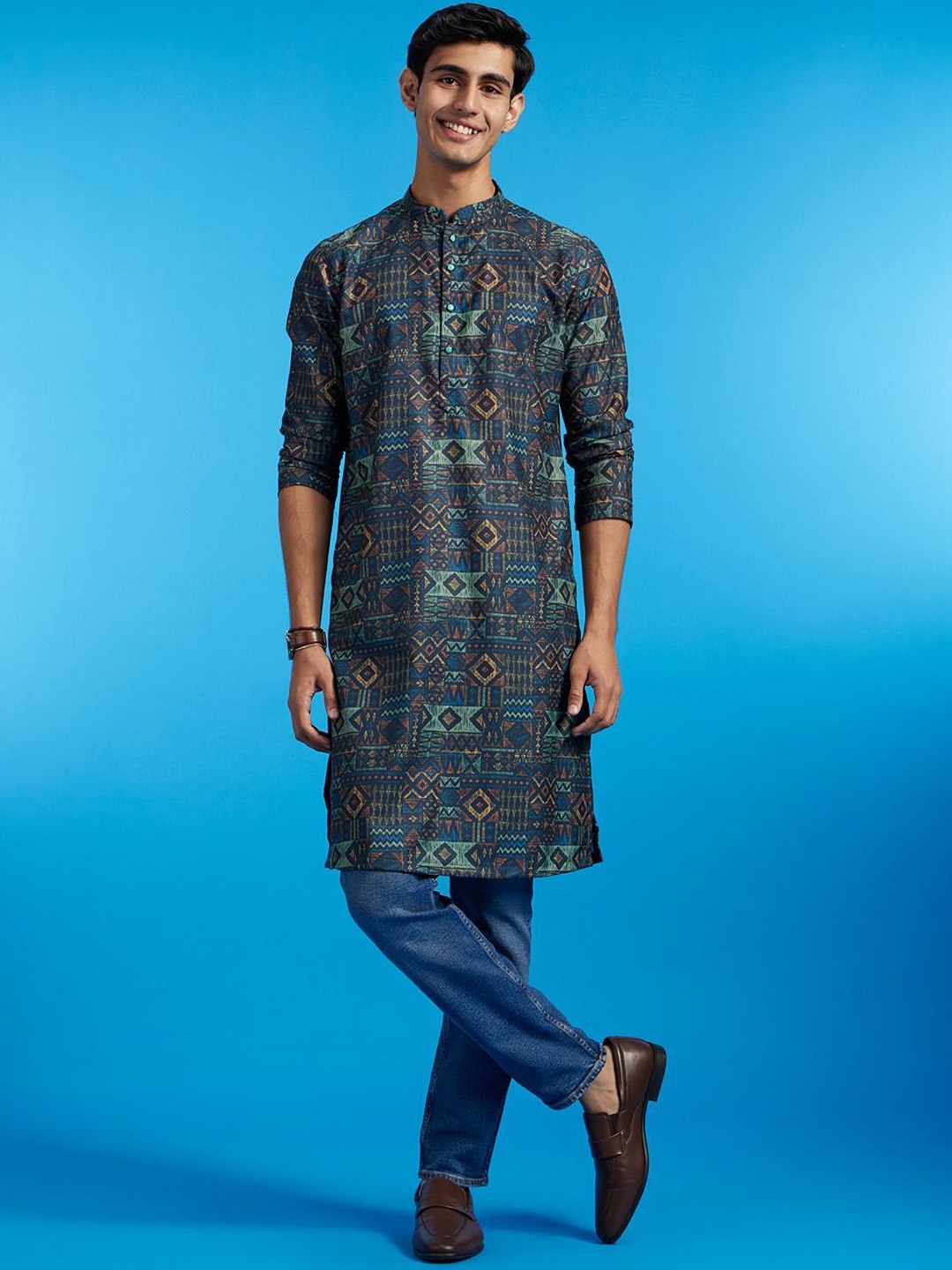 

Diwas by Manyavar Printed Thread Work Mandarin Collar Straight Kurta, Teal