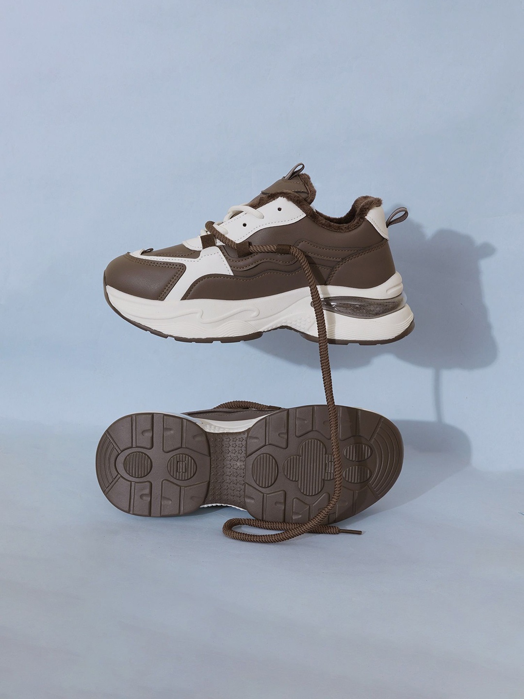 

THE WHITE POLE Women Sneakers, Coffee brown