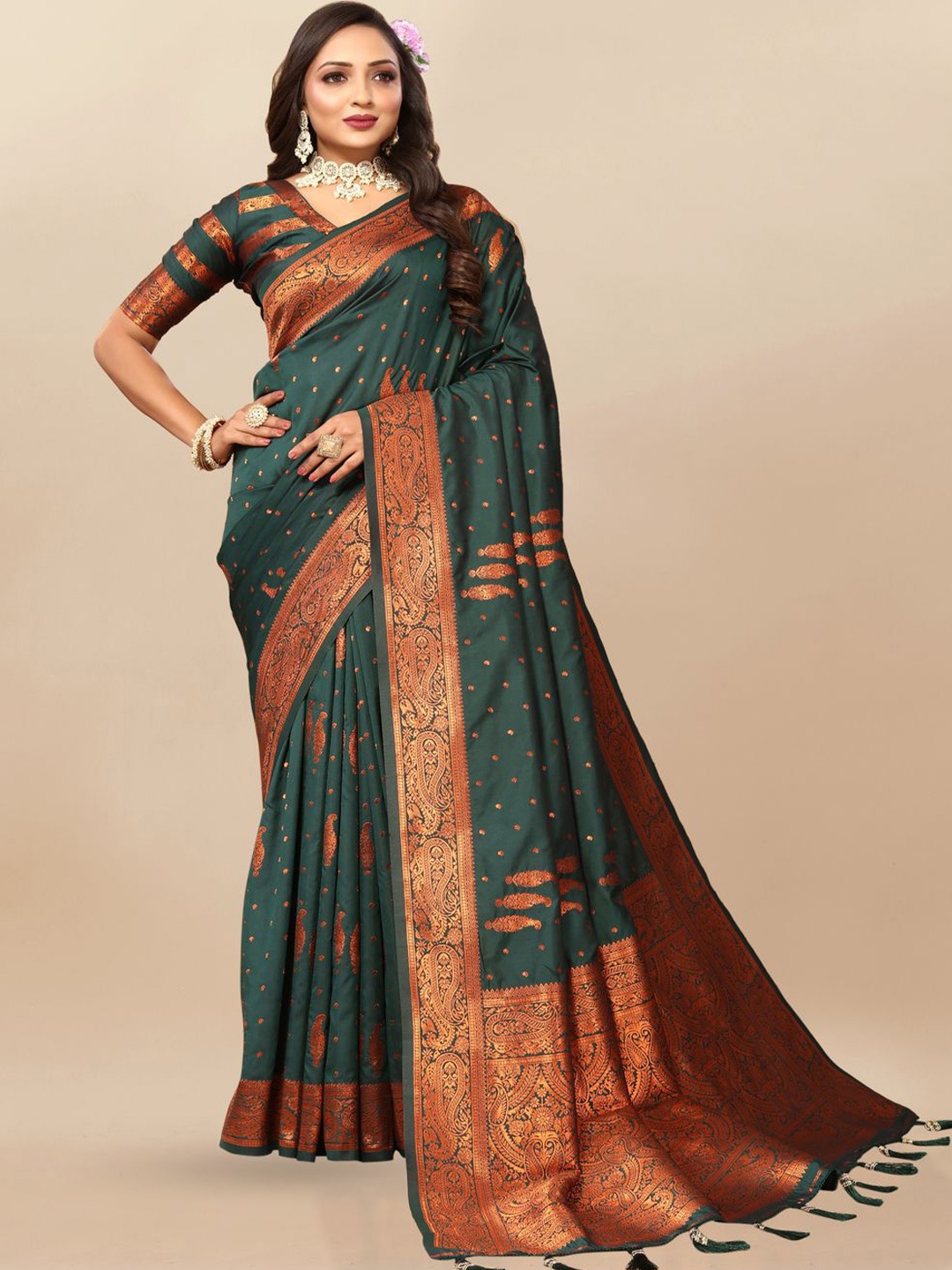 

MOKSHA DESIGNS Ethnic Motifs Zari Pure Silk Banarasi Saree, Green