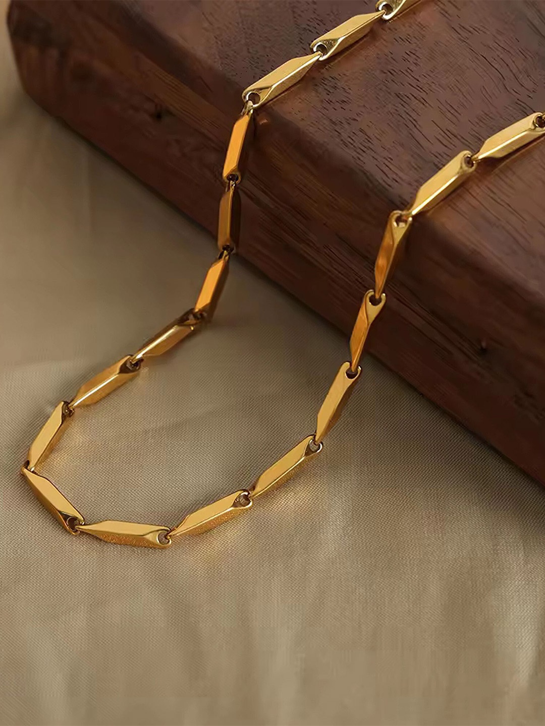 

Heer Collection Unisex Gold-Plated Chain