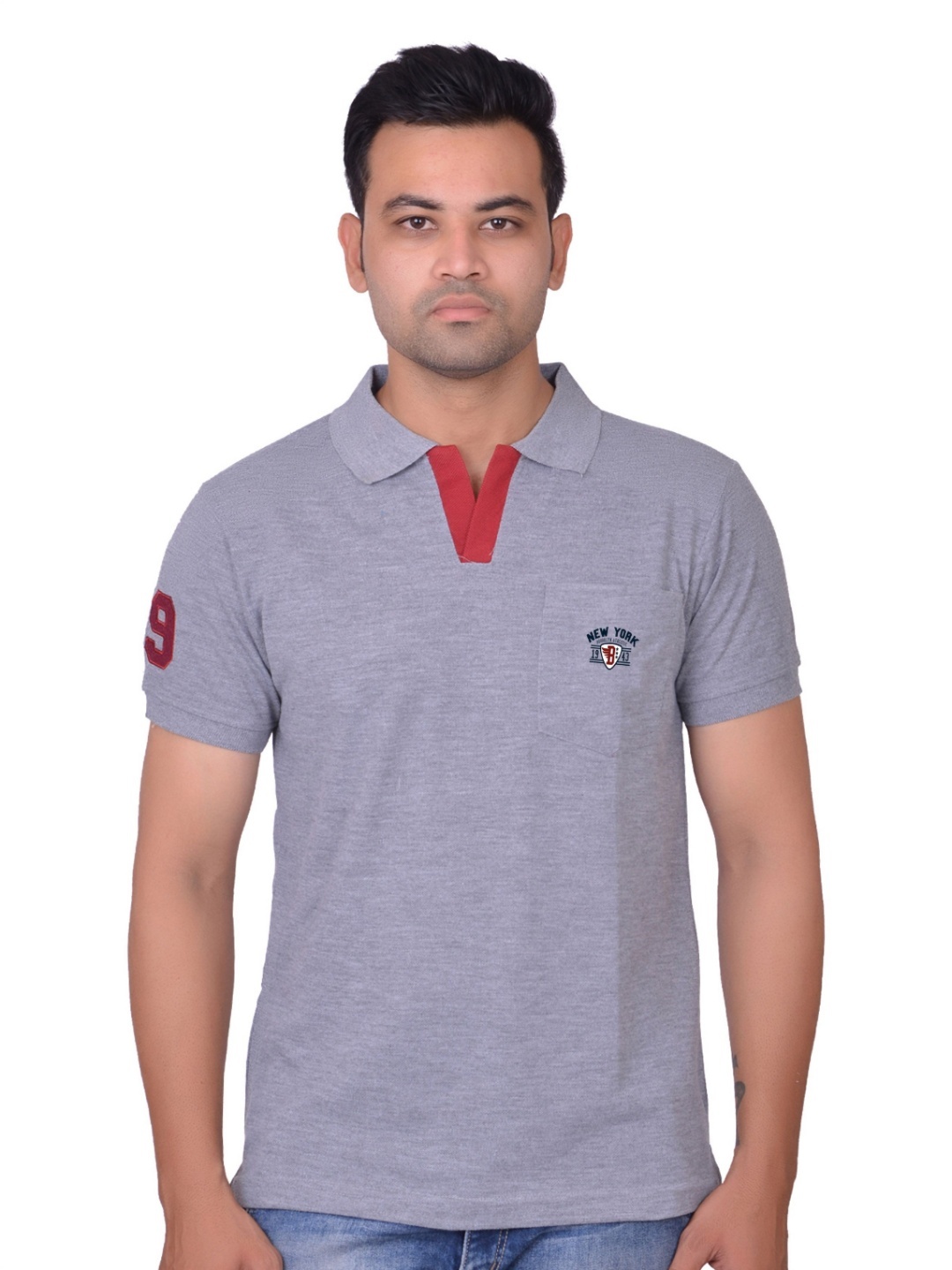 

LA MILANO Men Polo Collar Applique Slim Fit T-shirt, Grey