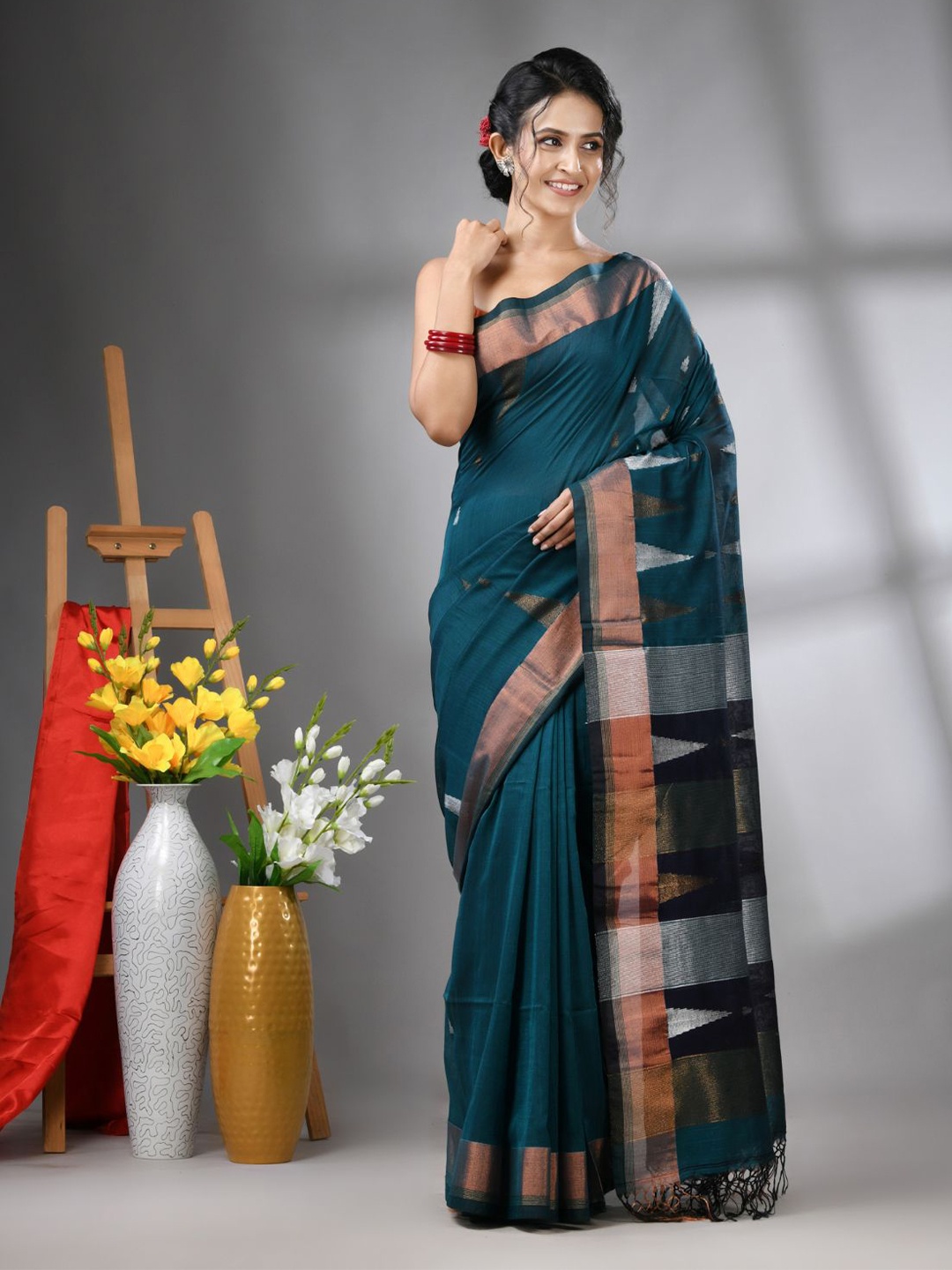 

Charukriti Ethnic Motifs Zari Pure Cotton Saree, Teal