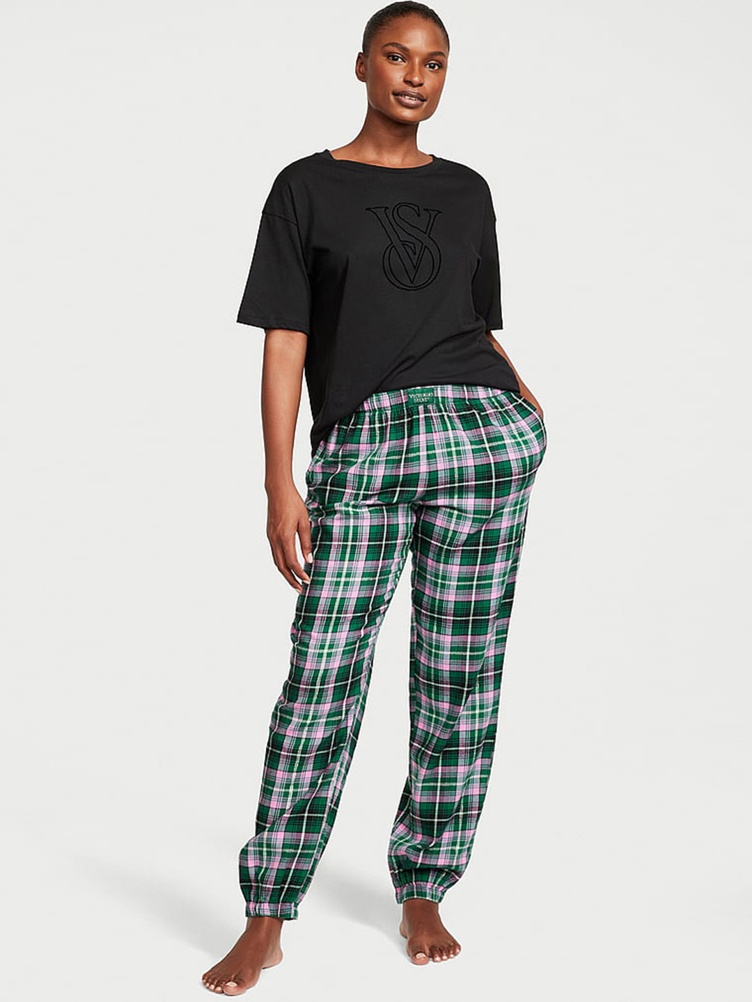 

Victoria's Secret Women Checked Short Sleeves Night suit, Black