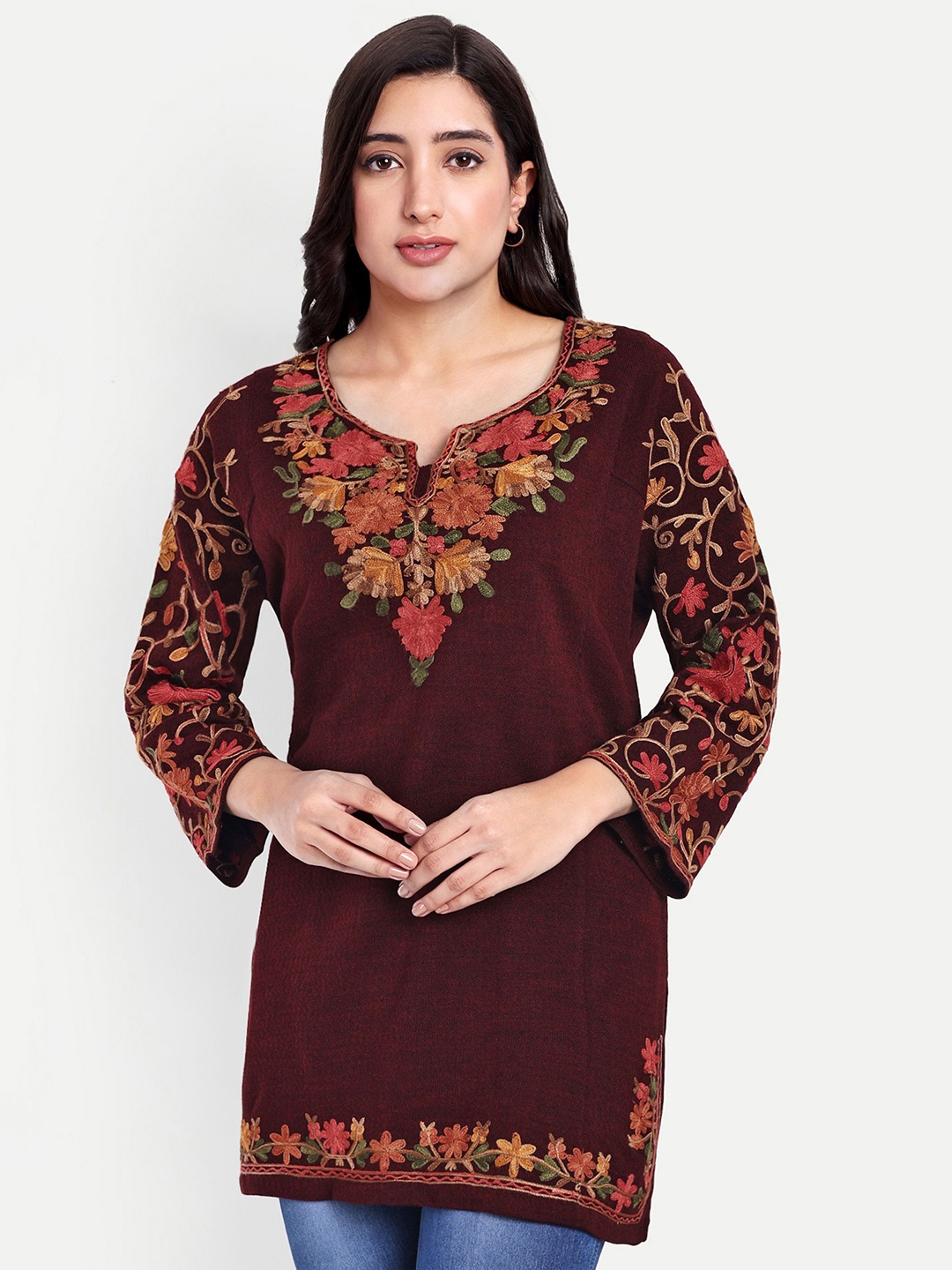 

HAUTEMODA Thread Work Thread Work Kurti, Maroon