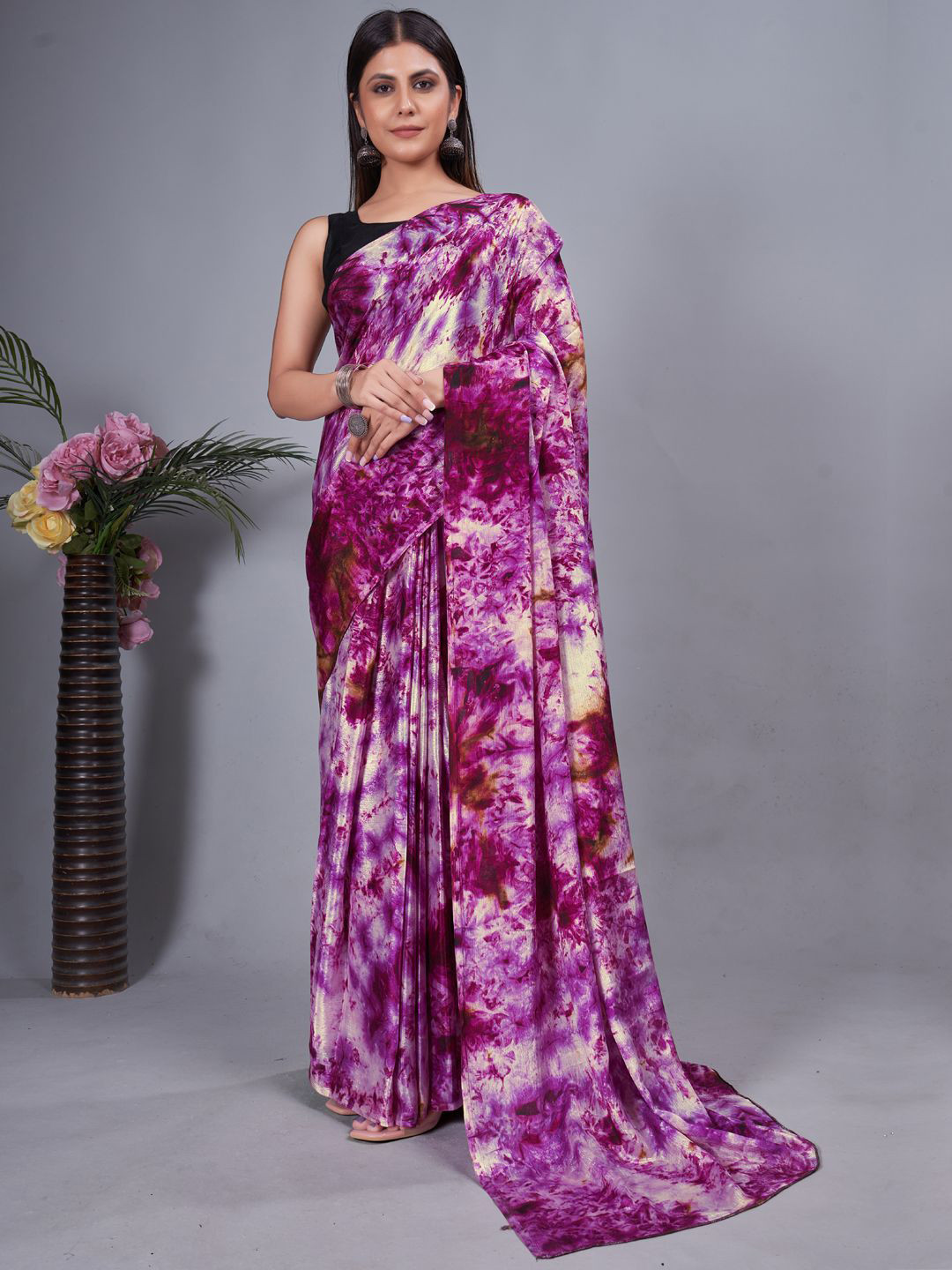 

Mitera Silk Blend Ready to Wear Saree, Purple