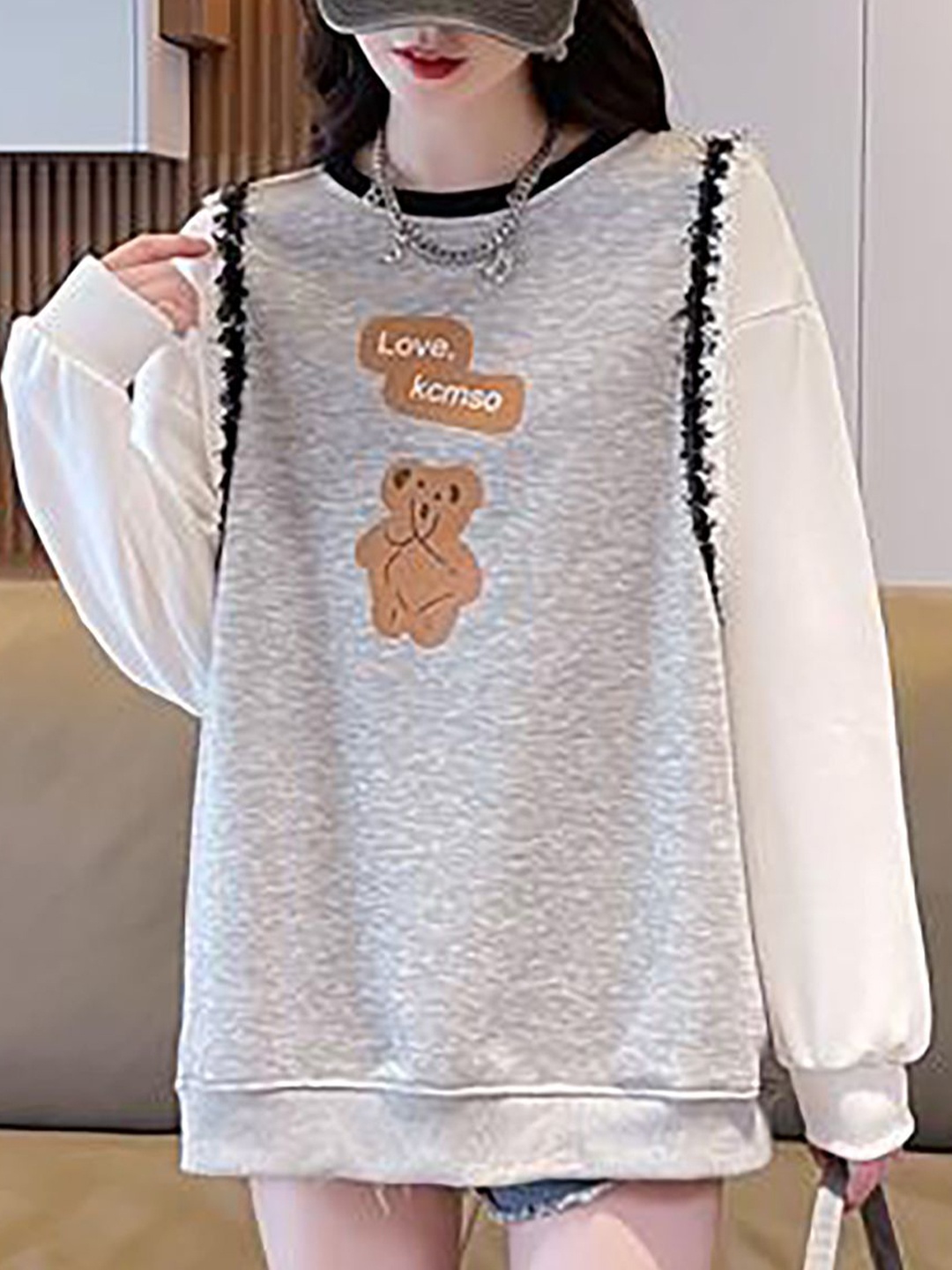 

JC Mode Women Printed Sweatshirt, Grey