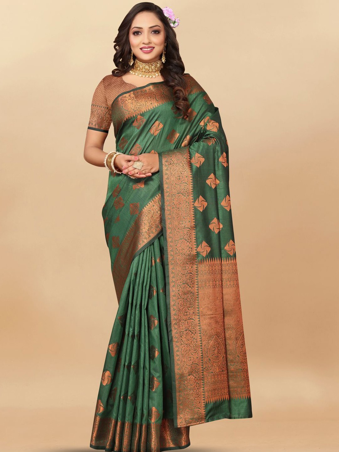 

MOKSHA DESIGNS Ethnic Motifs Zari Pure Silk Kanjeevaram Saree, Green