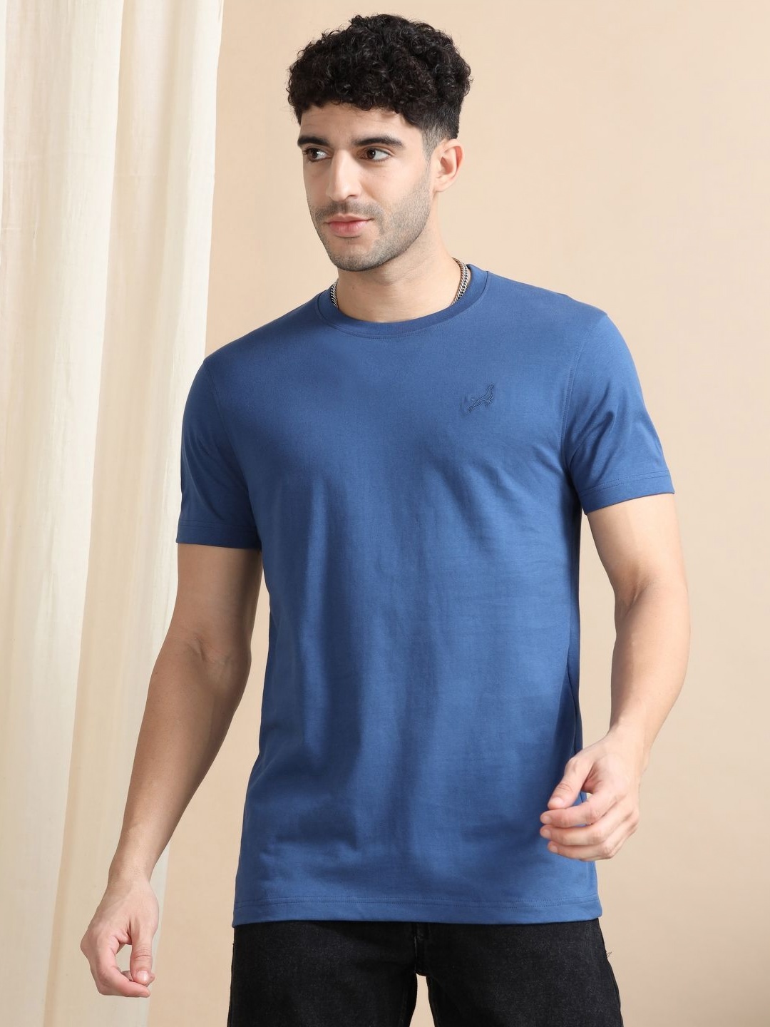 

Dogi Verg Men Solid Round Neck Cotton Slim Fit T-shirt, Blue