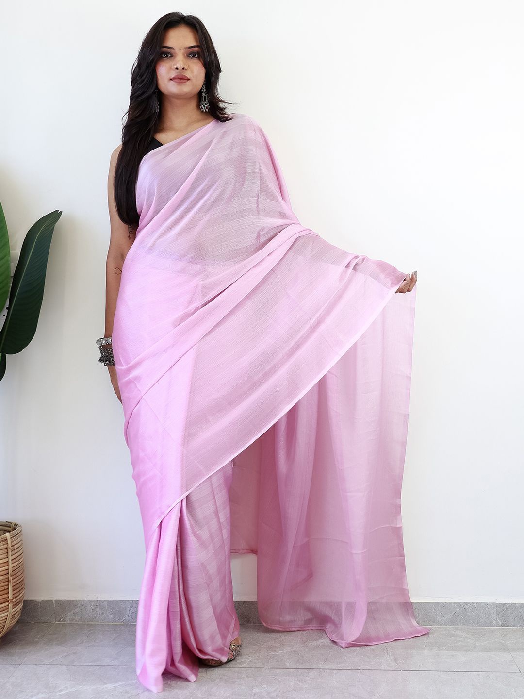 

Mitera Striped Ready to Wear Saree, Pink