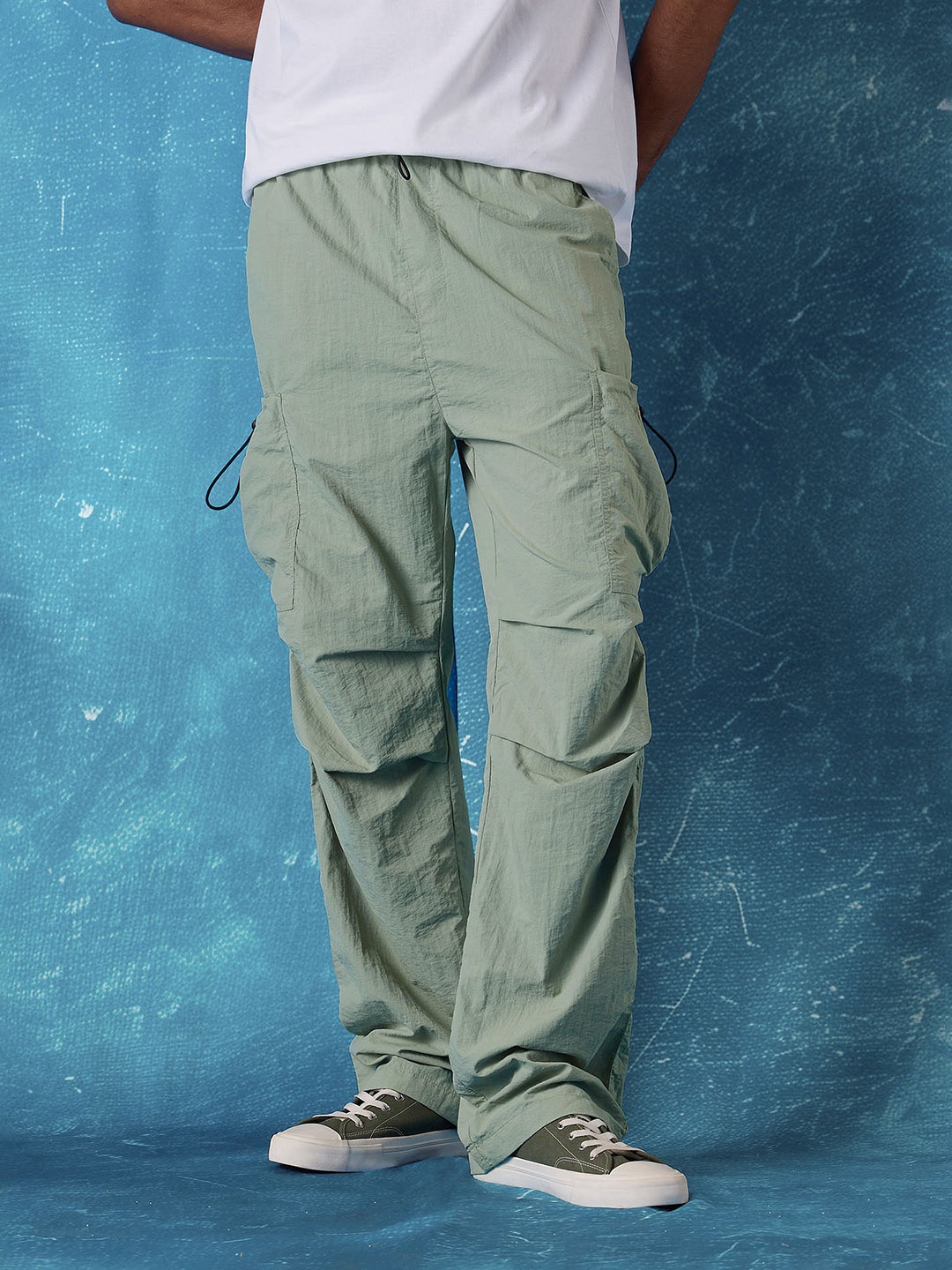 

Flying Machine Men Solid Mid-Rise Cargos, Sea green