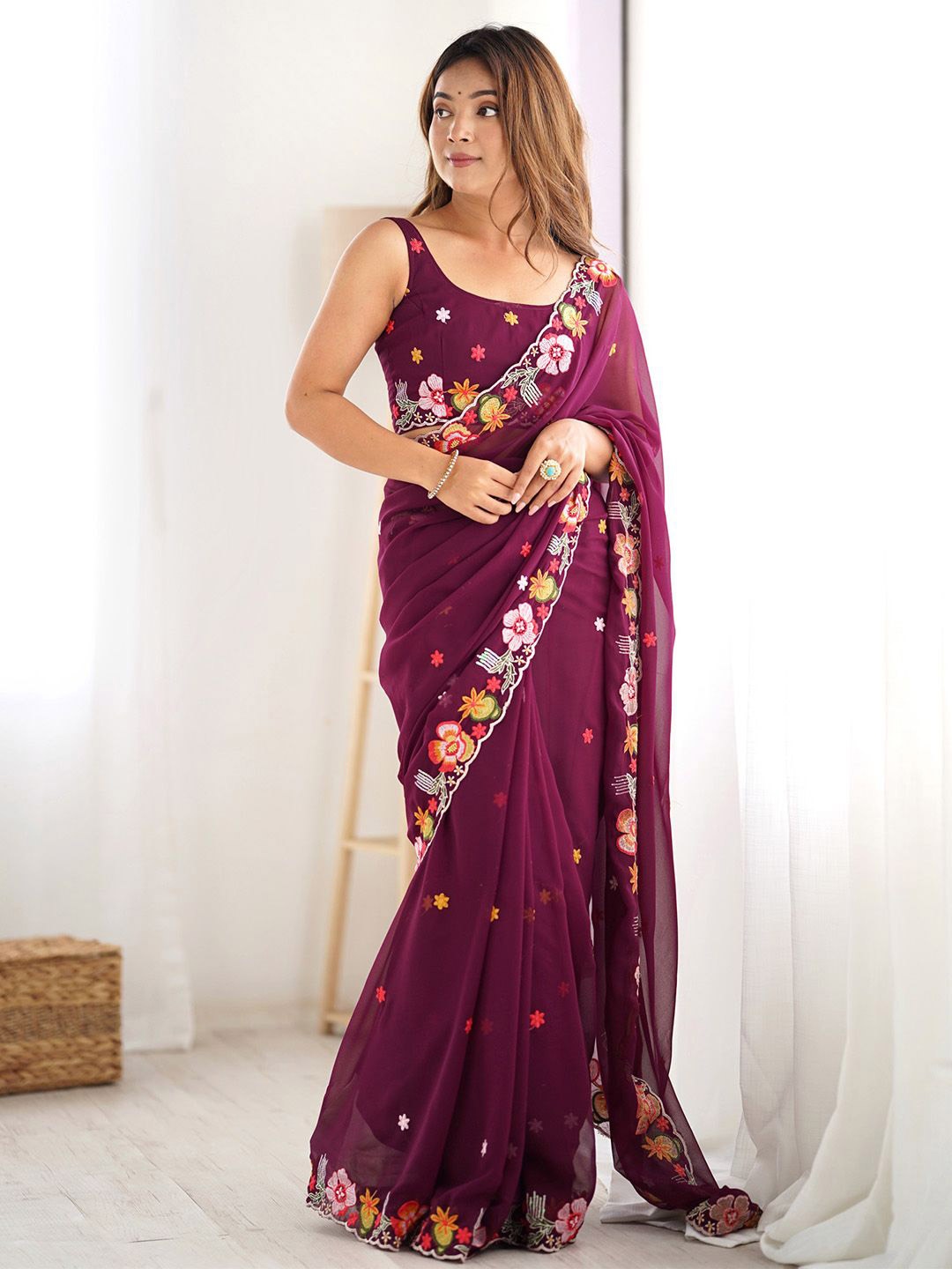 

Anouk Floral Embroidered Poly Georgette Saree, Magenta