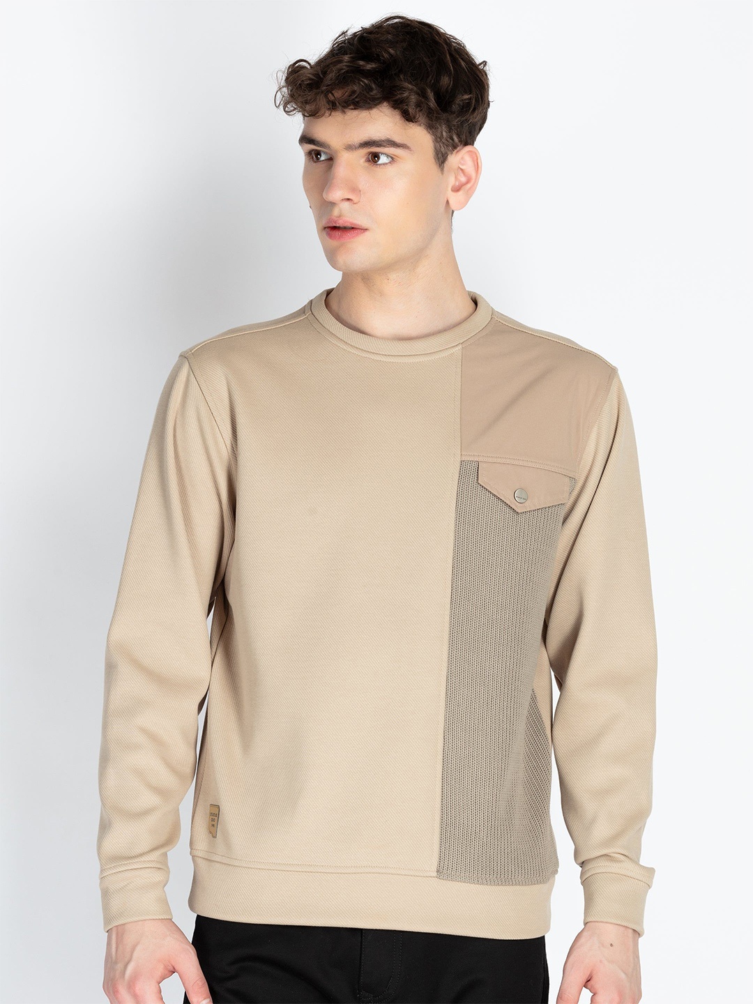 

Status Quo Men Colourblocked Hooded Sweatshirt, Beige
