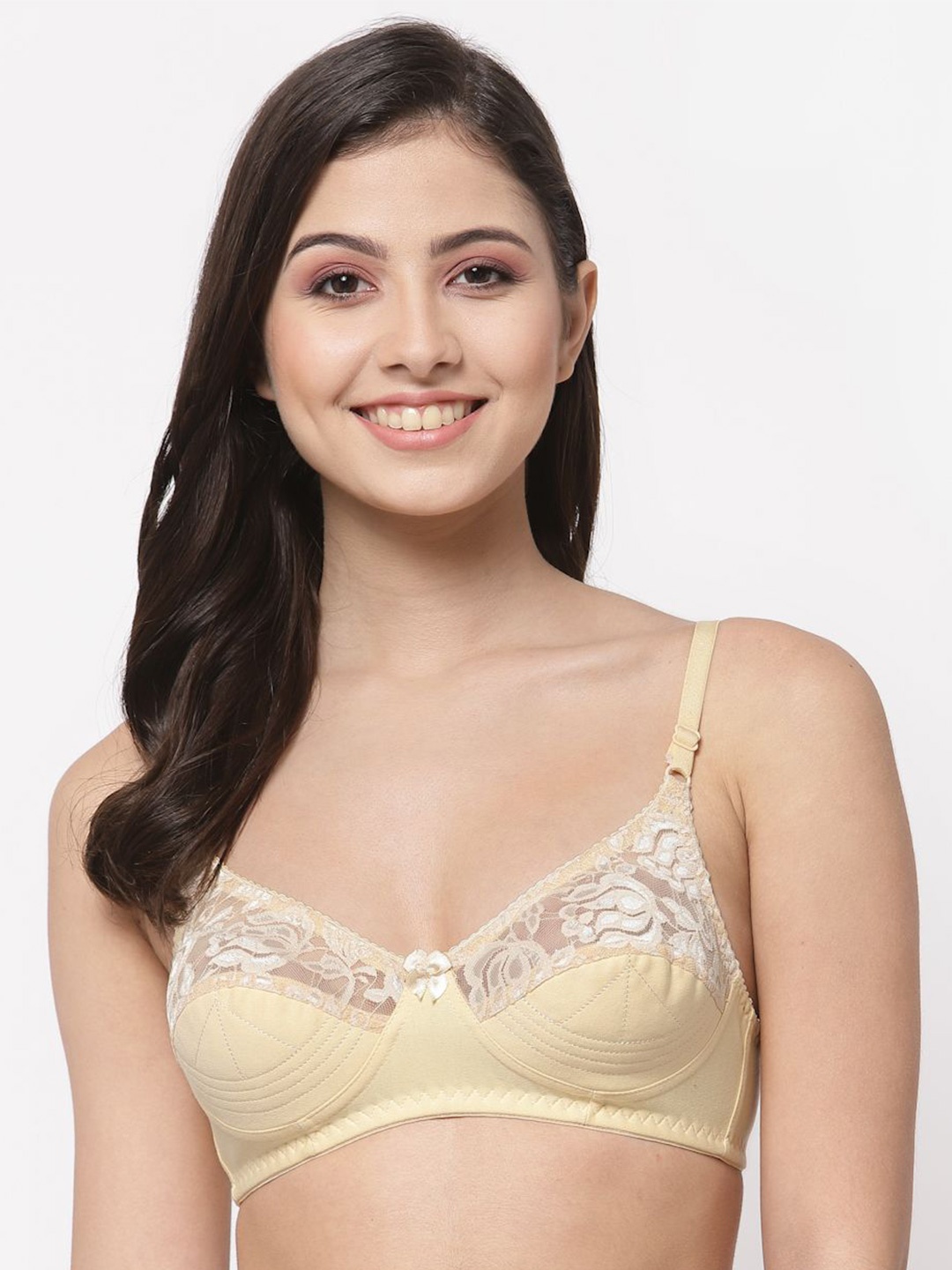 

Docare Bralette Bra Full Coverage, Beige