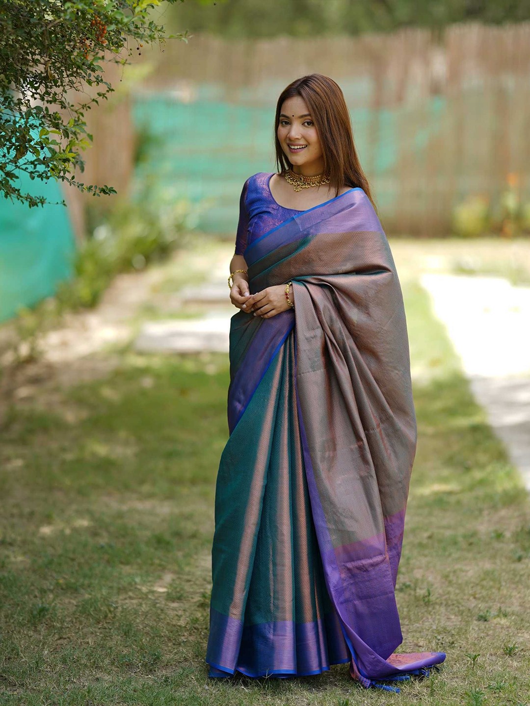 

Kandora Woven Design Zari Pure Silk Kanjeevaram Saree, Blue