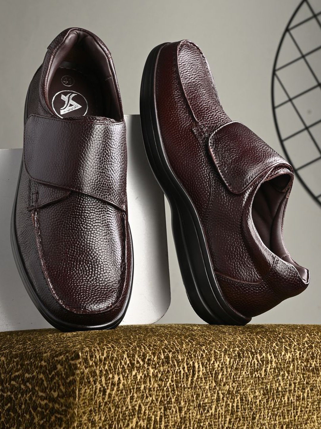 

Auserio Men Leather Formal Slip-Ons, Brown