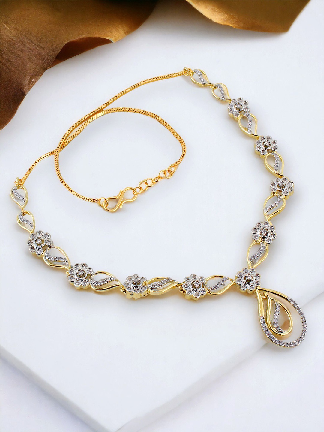 

LUCKY JEWELLERY Gold-Plated American Diamond Jewellery Set